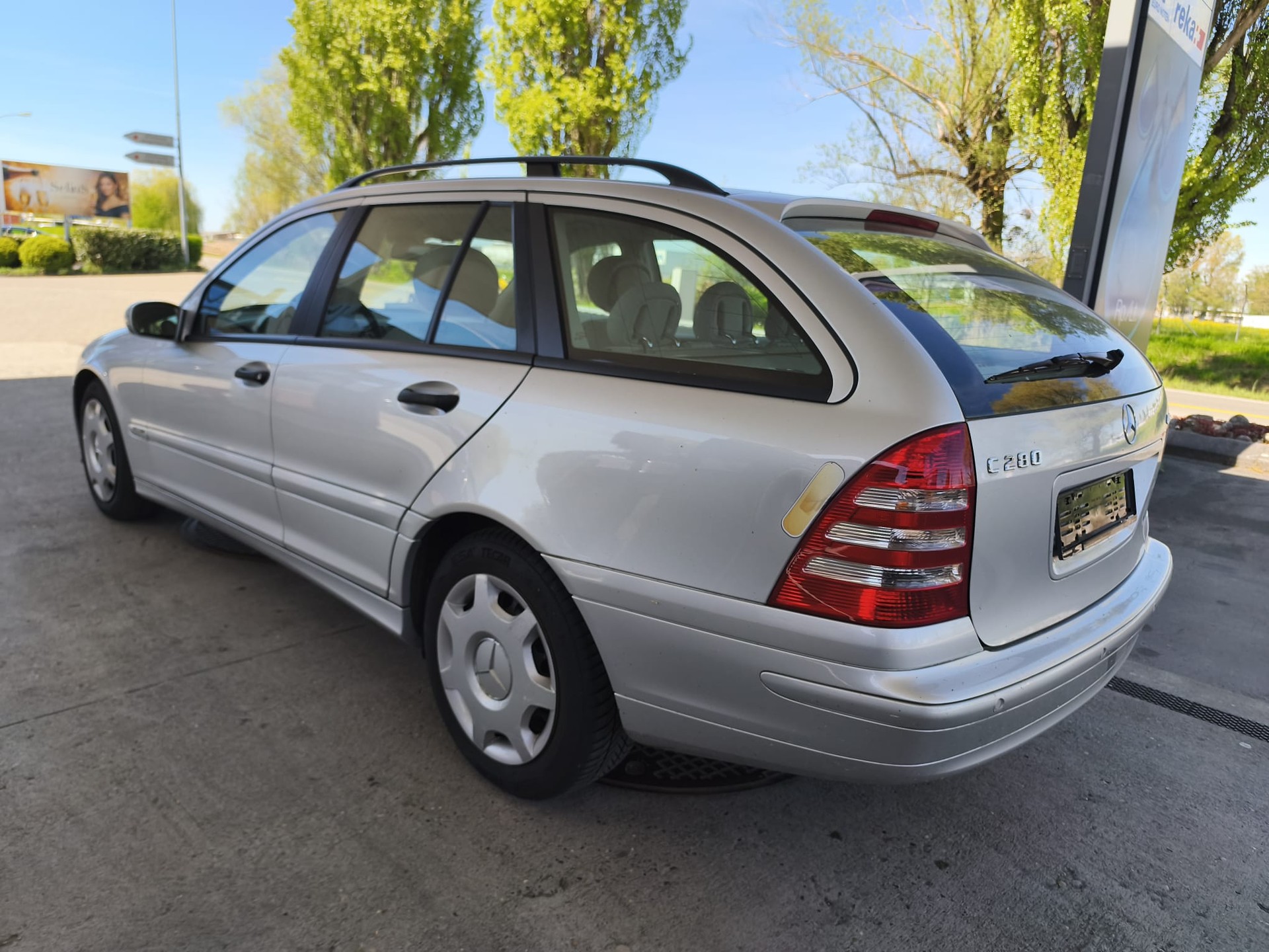 MERCEDES-BENZ C 280 Avantgarde 4Matic Automatic-image-2