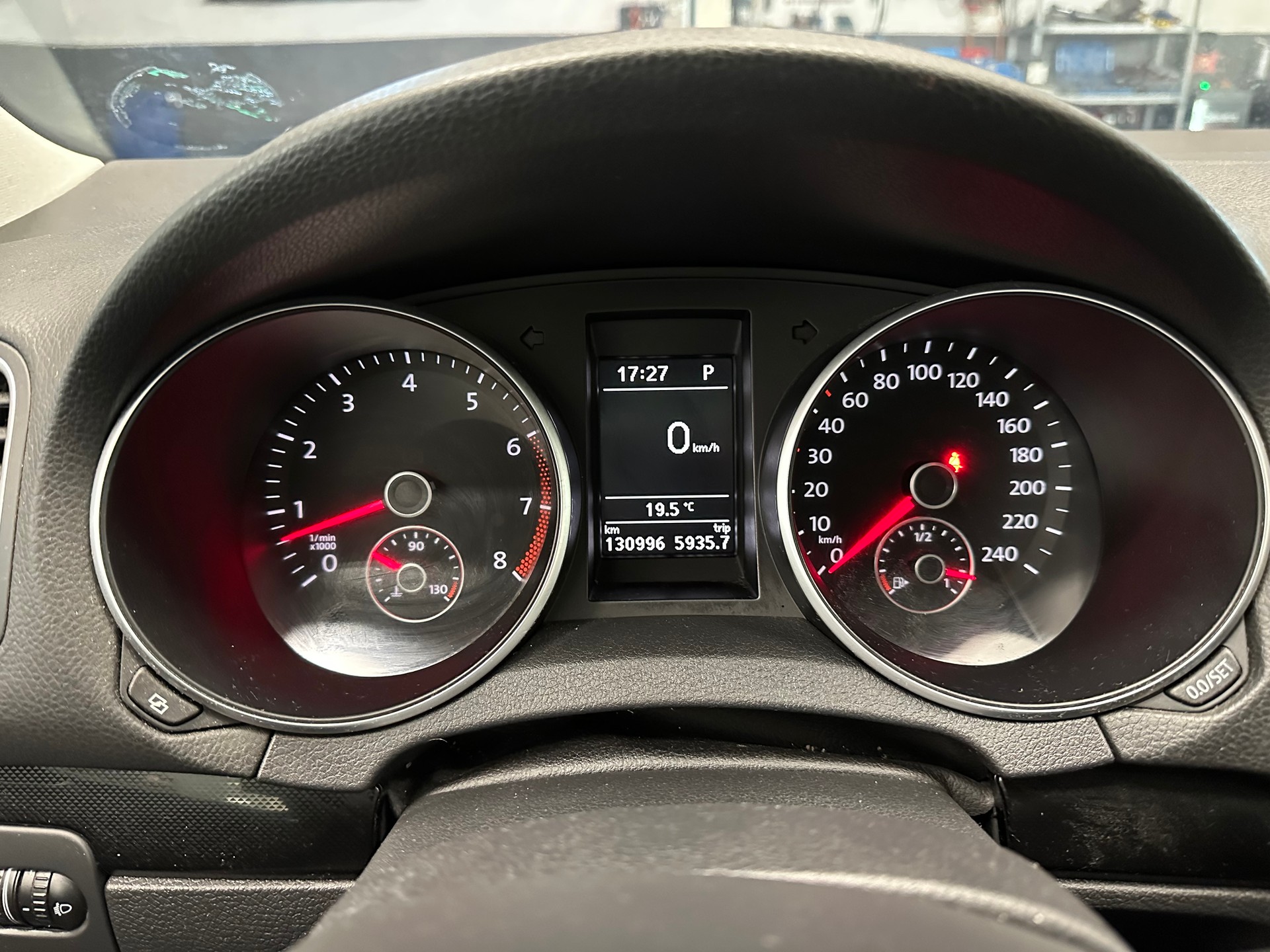 VW Golf 1.2 TSI Team-image-15