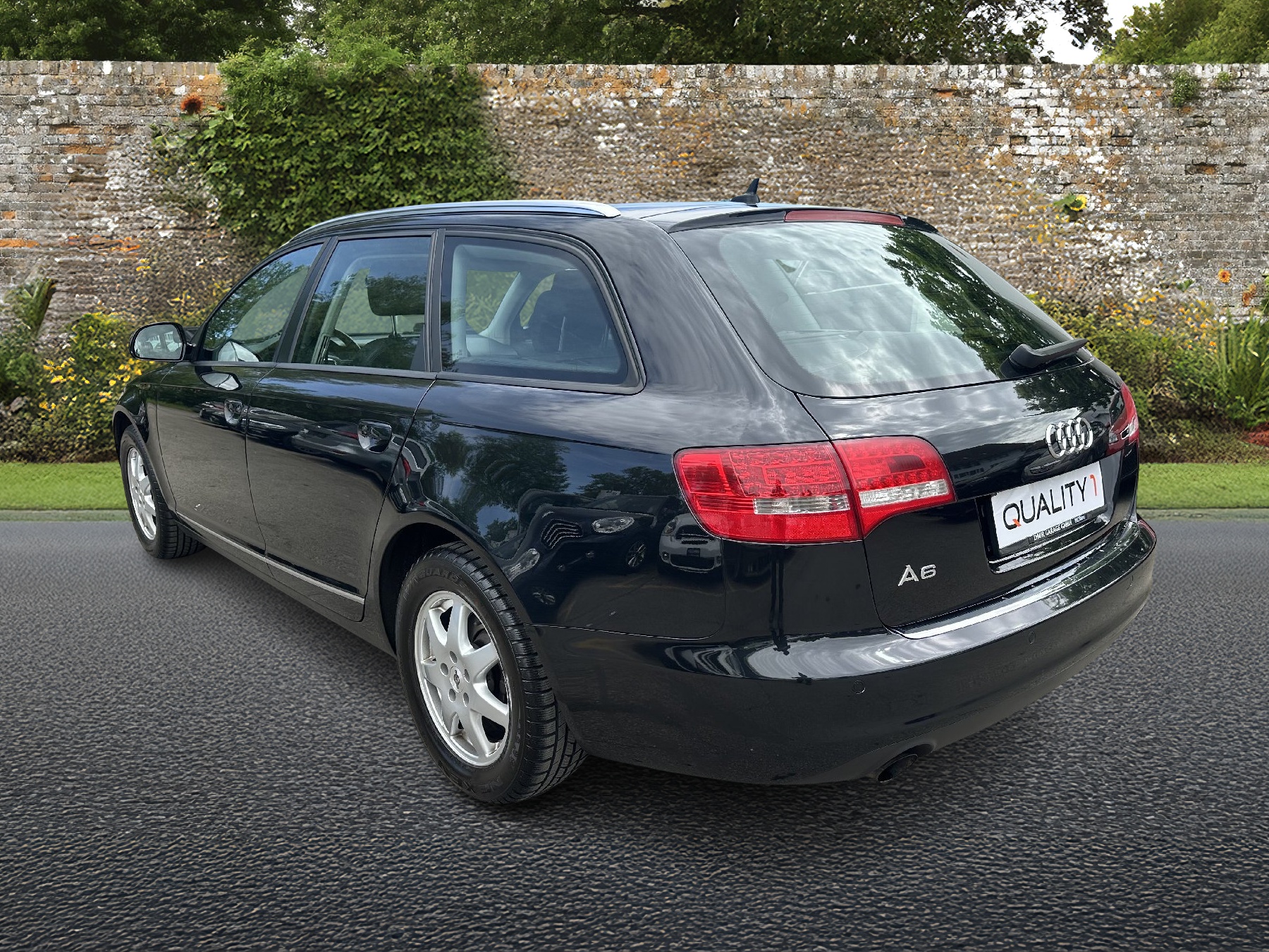 AUDI A6 Avant 2.0 TFSI multitronic-image-2