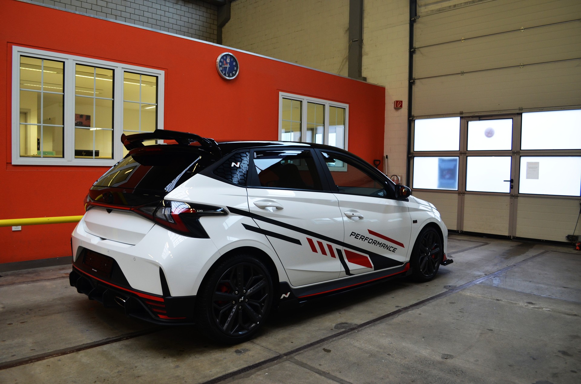 HYUNDAI i20 1.6 T-GDi N-image-4