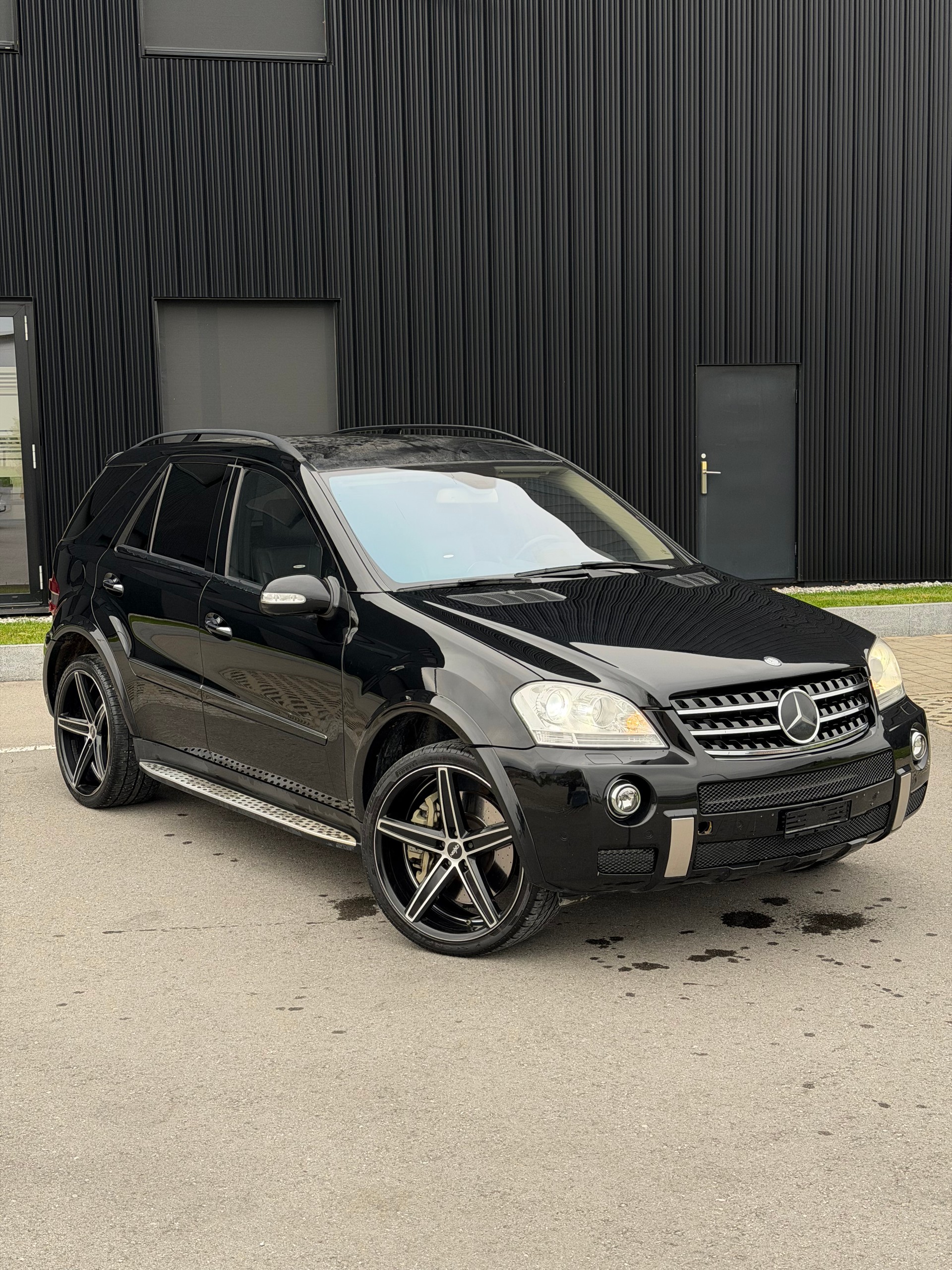 MERCEDES-BENZ ML 63 AMG 4Matic 7G-Tronic-image-10