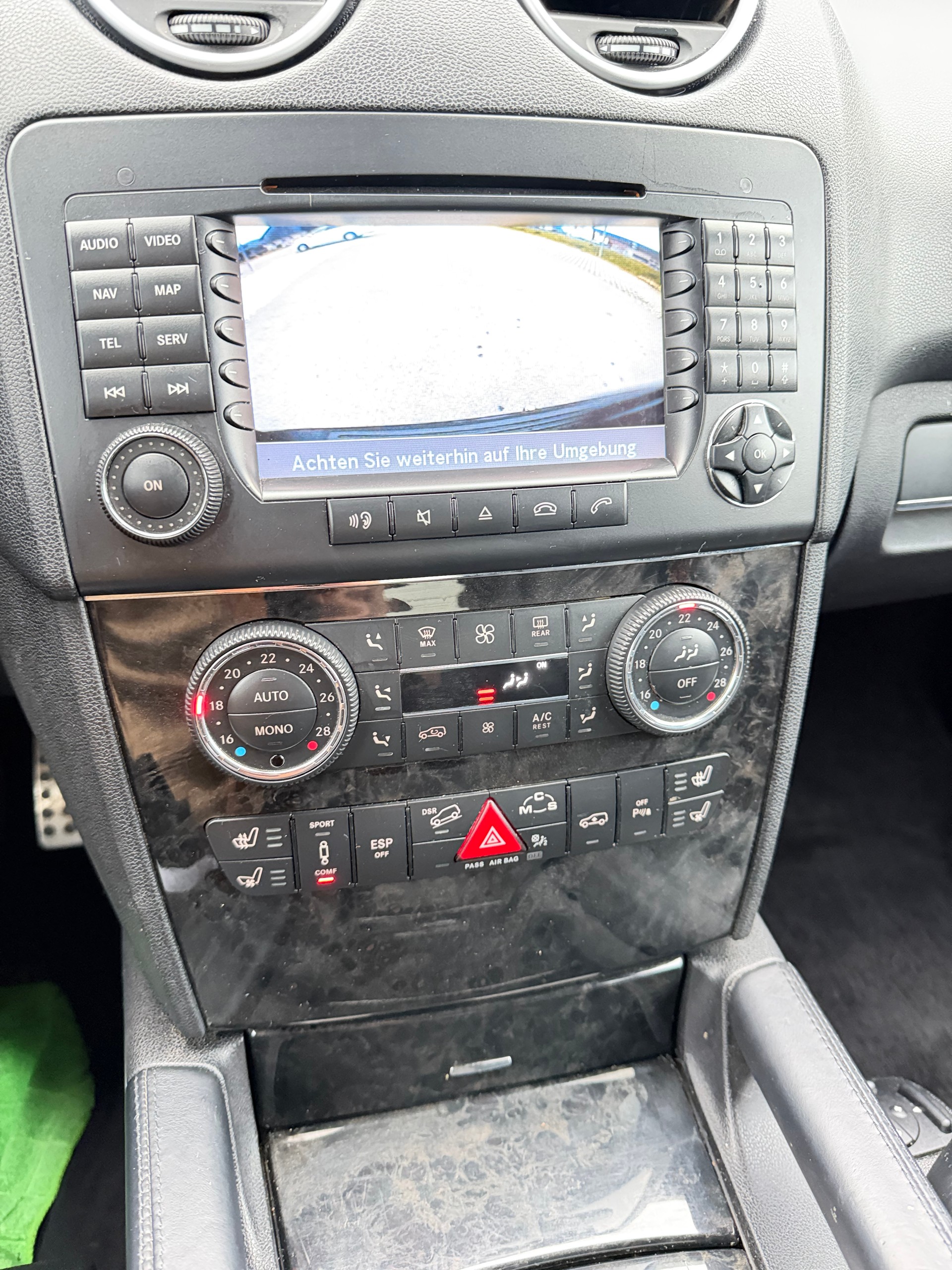 MERCEDES-BENZ ML 63 AMG 4Matic 7G-Tronic-image-8