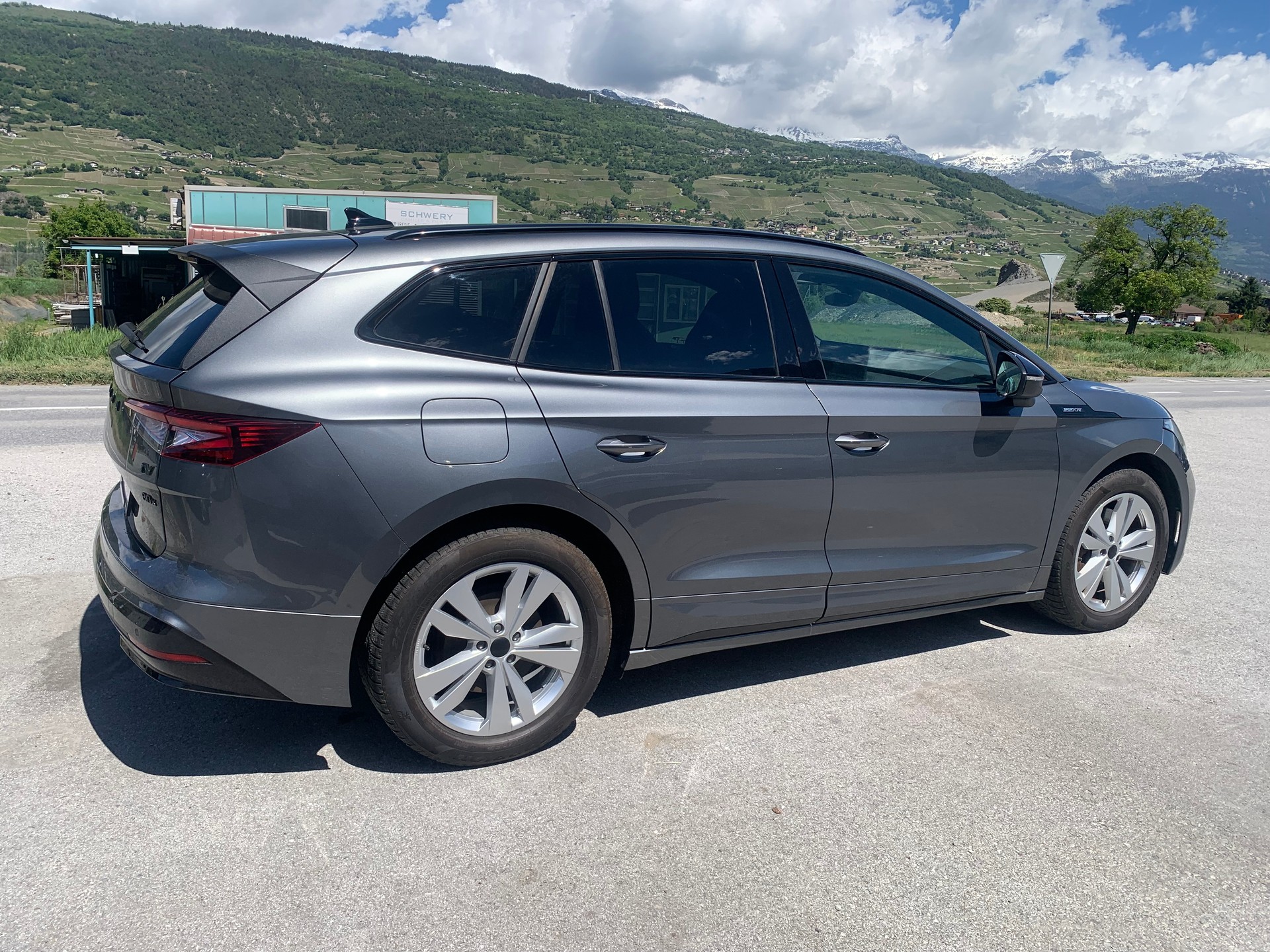 SKODA Enyaq iV 80x SportLine-image-5
