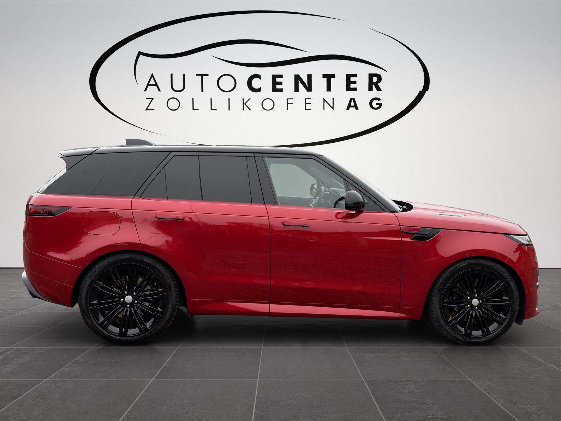 LAND ROVER Range Rover Sport P530 4.4 V8 First Edition Automatic-showroom-element-3