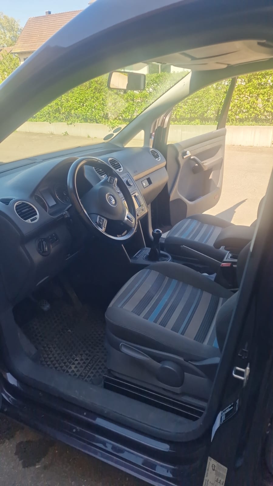VW Caddy 2.0 TDI 4Motion Comfortline-image-7