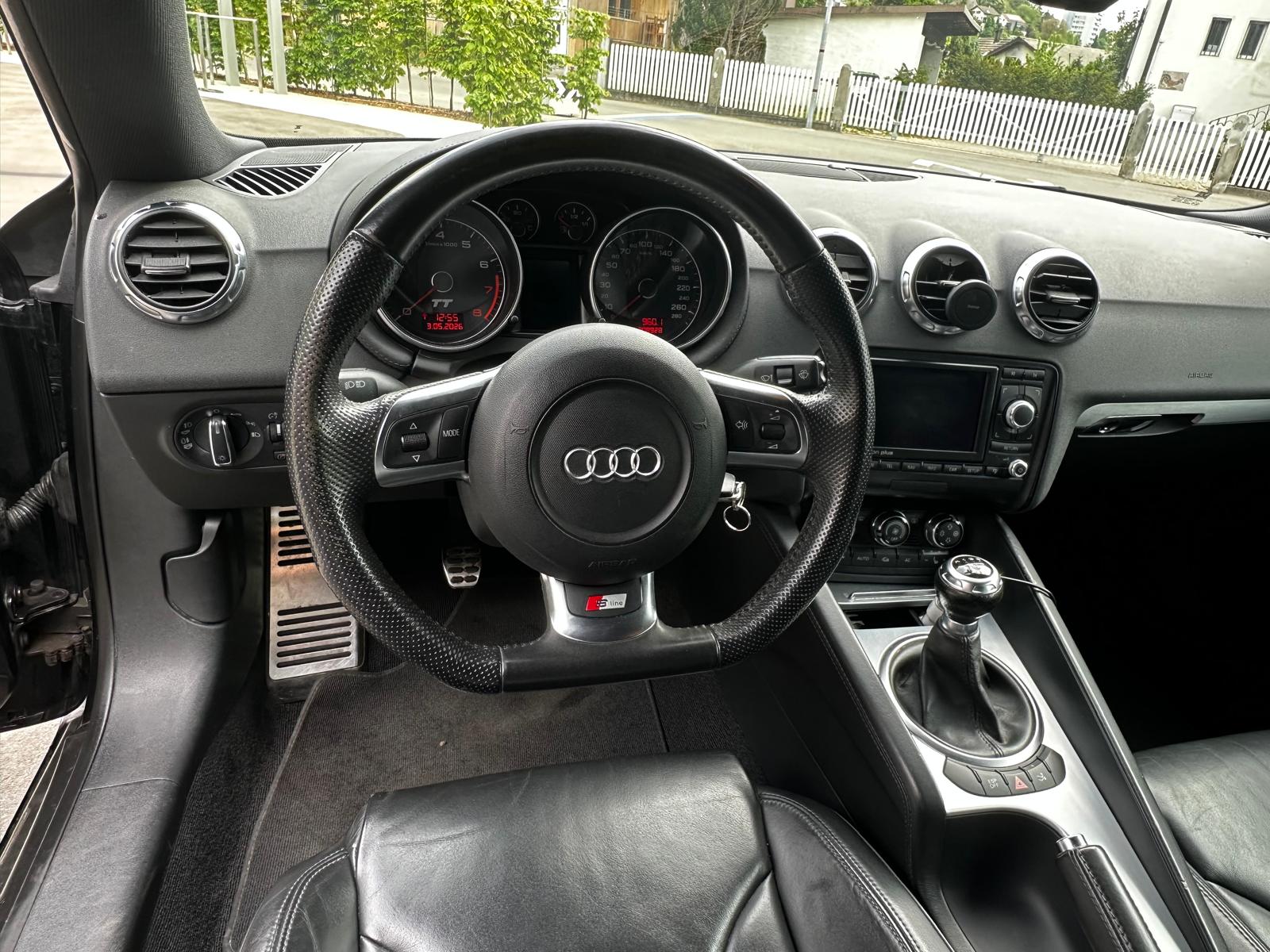 AUDI 3.2 V6 quattro-image-7