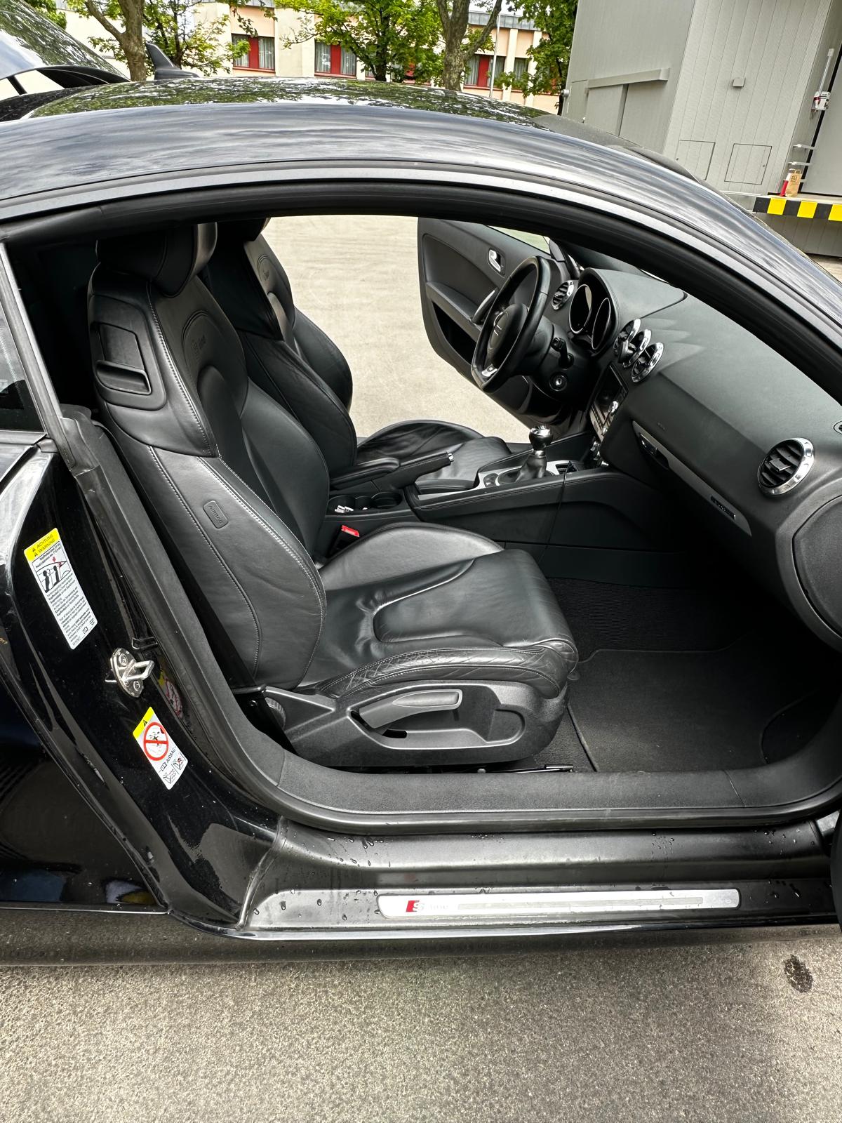 AUDI 3.2 V6 quattro-image-10