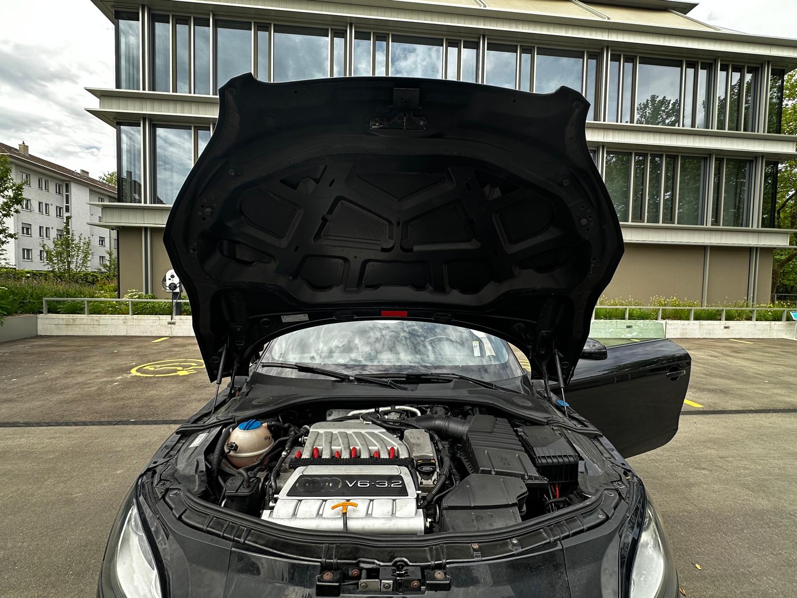 AUDI 3.2 V6 quattro-image-14