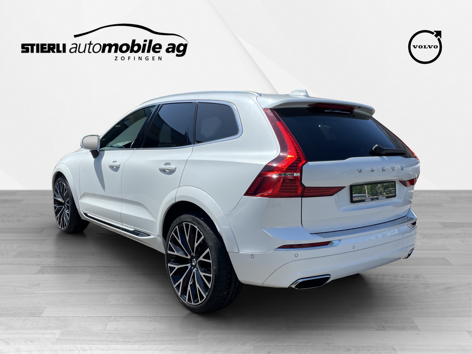 VOLVO XC60 2.0 T6 Inscription AWD-image-6