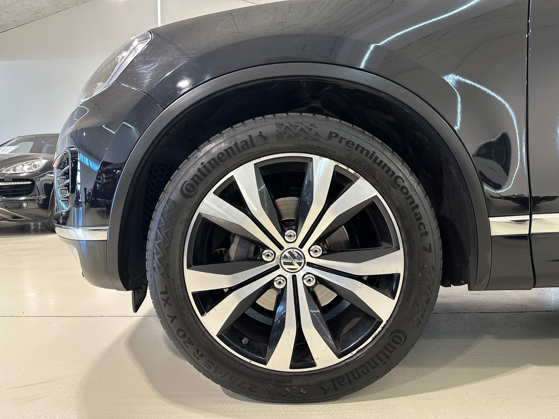 VW Touareg 3.0 TDI BlueMotion Technology Tiptronic-showroom-element-3