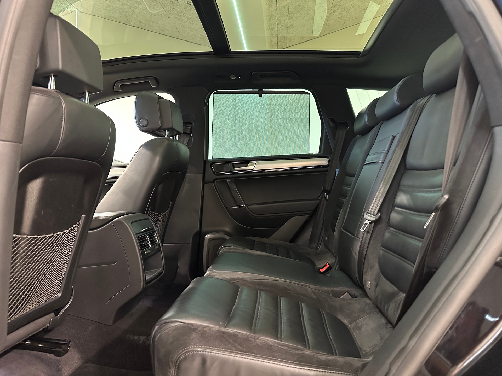 VW Touareg 3.0 TDI BlueMotion Technology Tiptronic-image-14