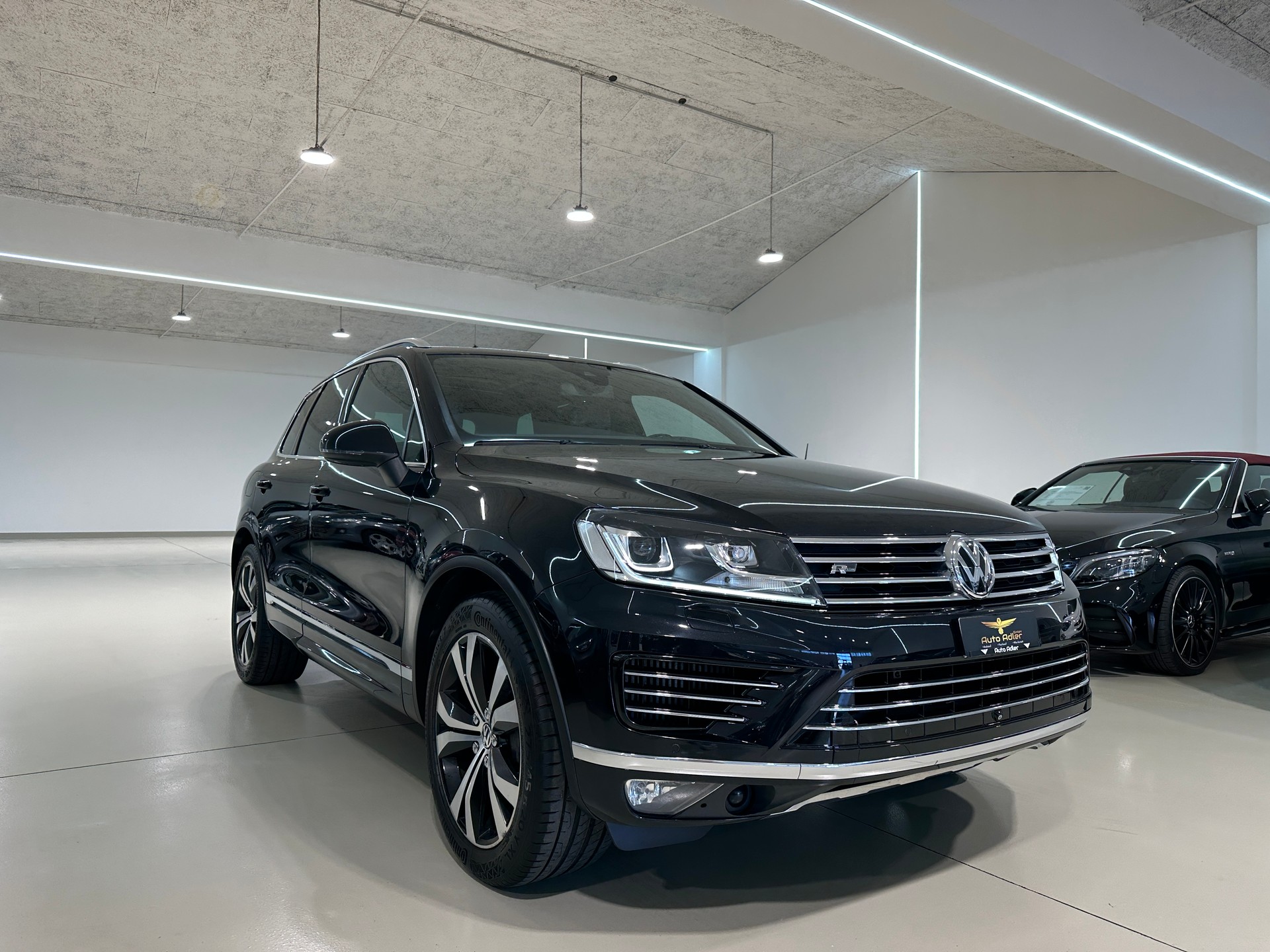 VW Touareg 3.0 TDI BlueMotion Technology Tiptronic-image-11
