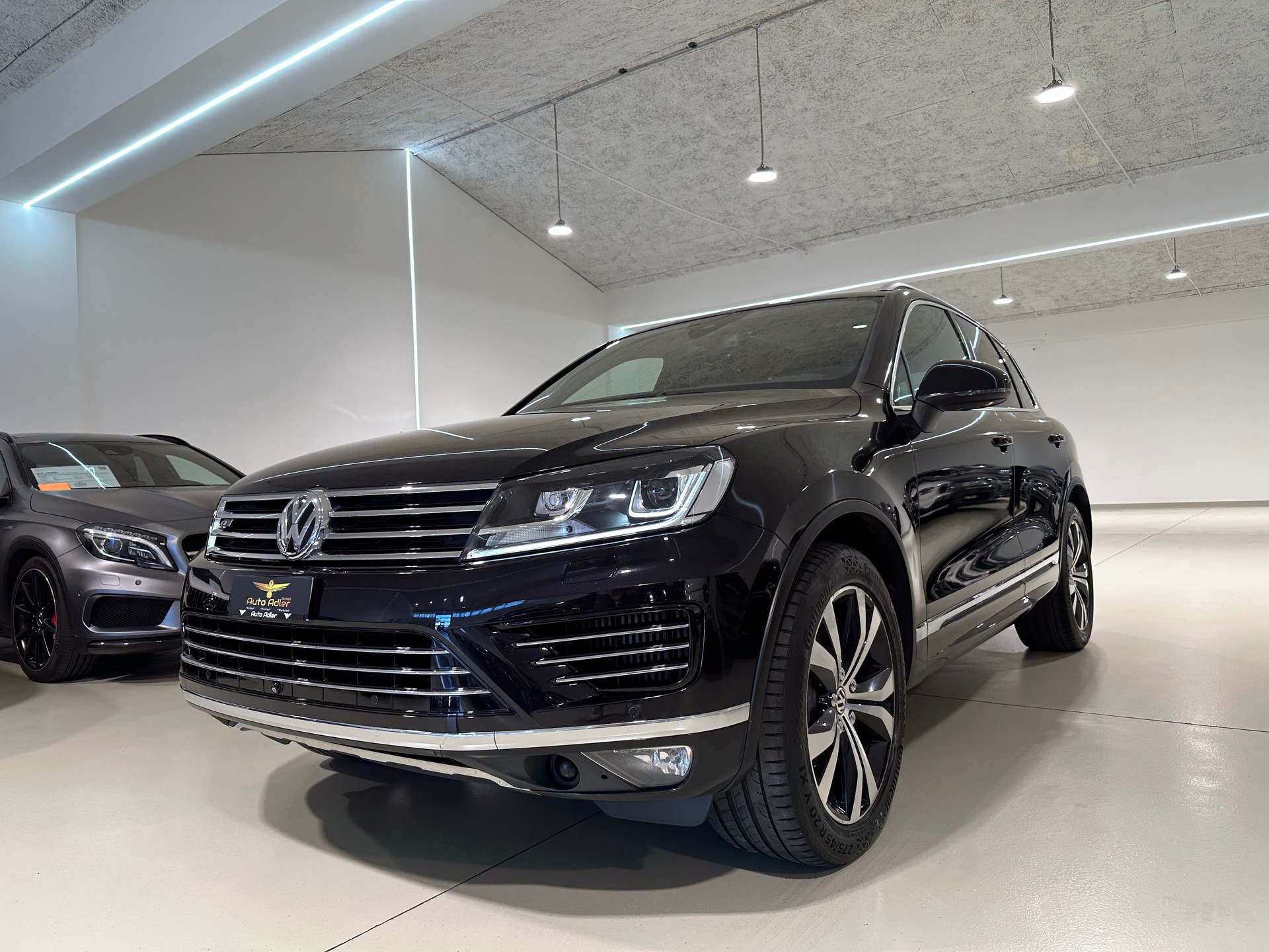 VW Touareg 3.0 TDI BlueMotion Technology Tiptronic-showroom-element-2