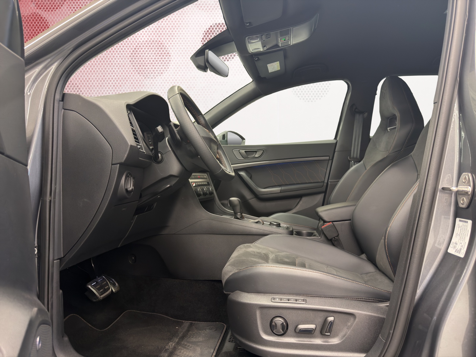CUPRA Ateca 2.0TSI VZ 4Drive DSG * CH-Fahrzeug *-image-9