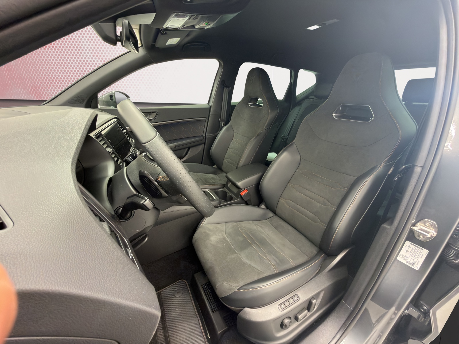 CUPRA Ateca 2.0TSI VZ 4Drive DSG * CH-Fahrzeug *-image-11
