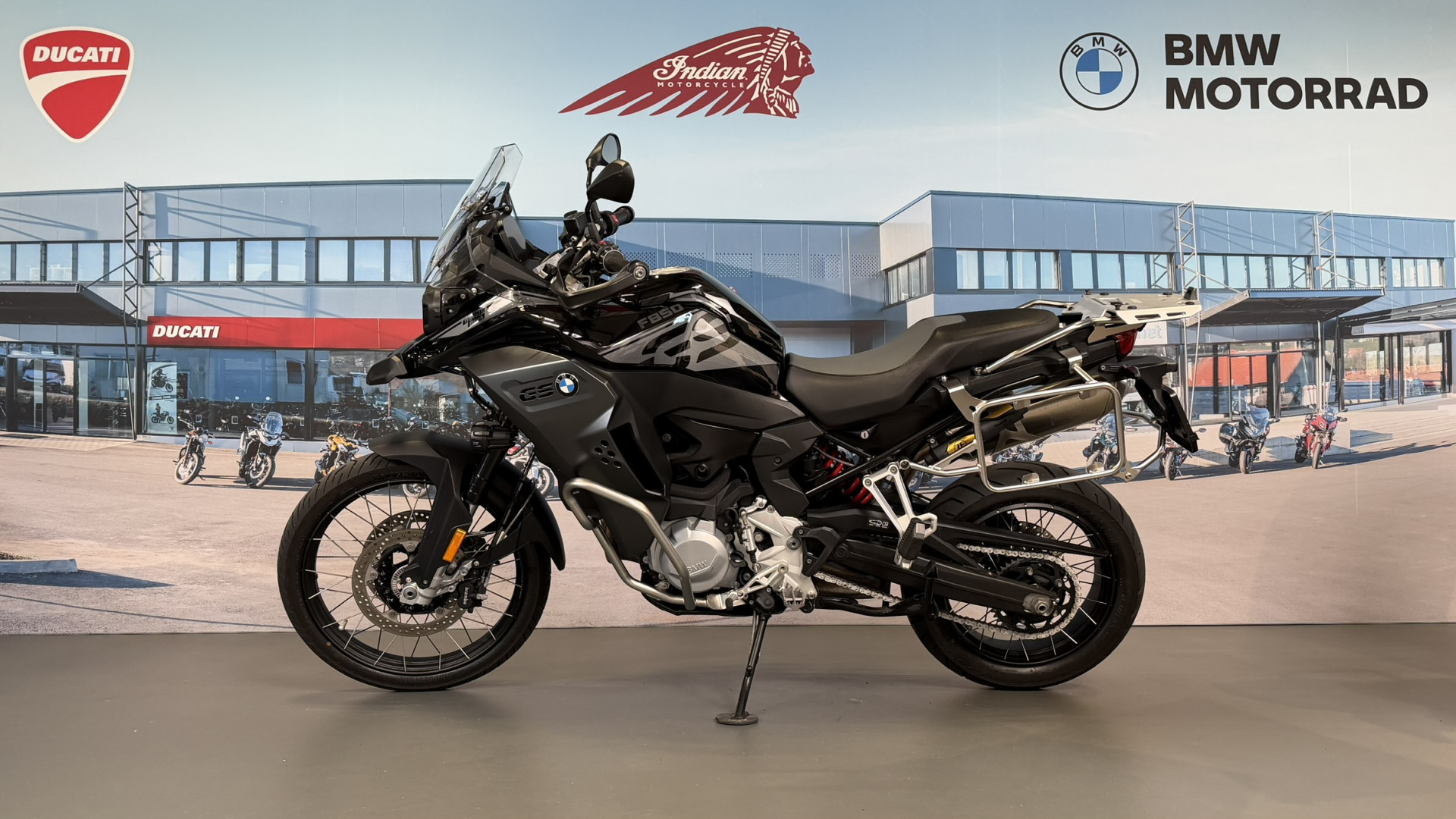 BMW F 850 GS Adventure Triple Black-image-3