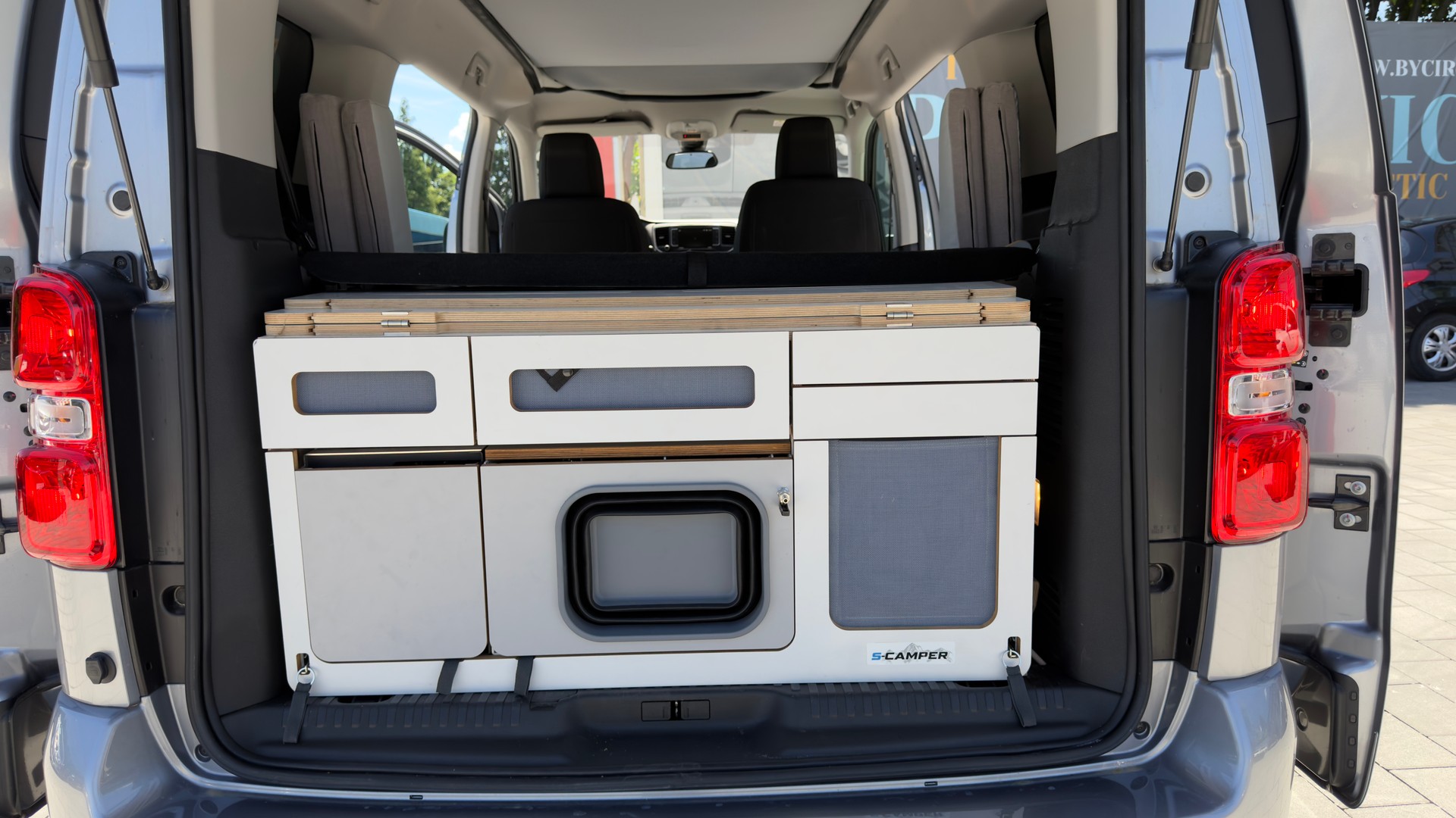 OPEL Zafira Life 2.0 CDTI Bus. Elegance CAMPER-image-13