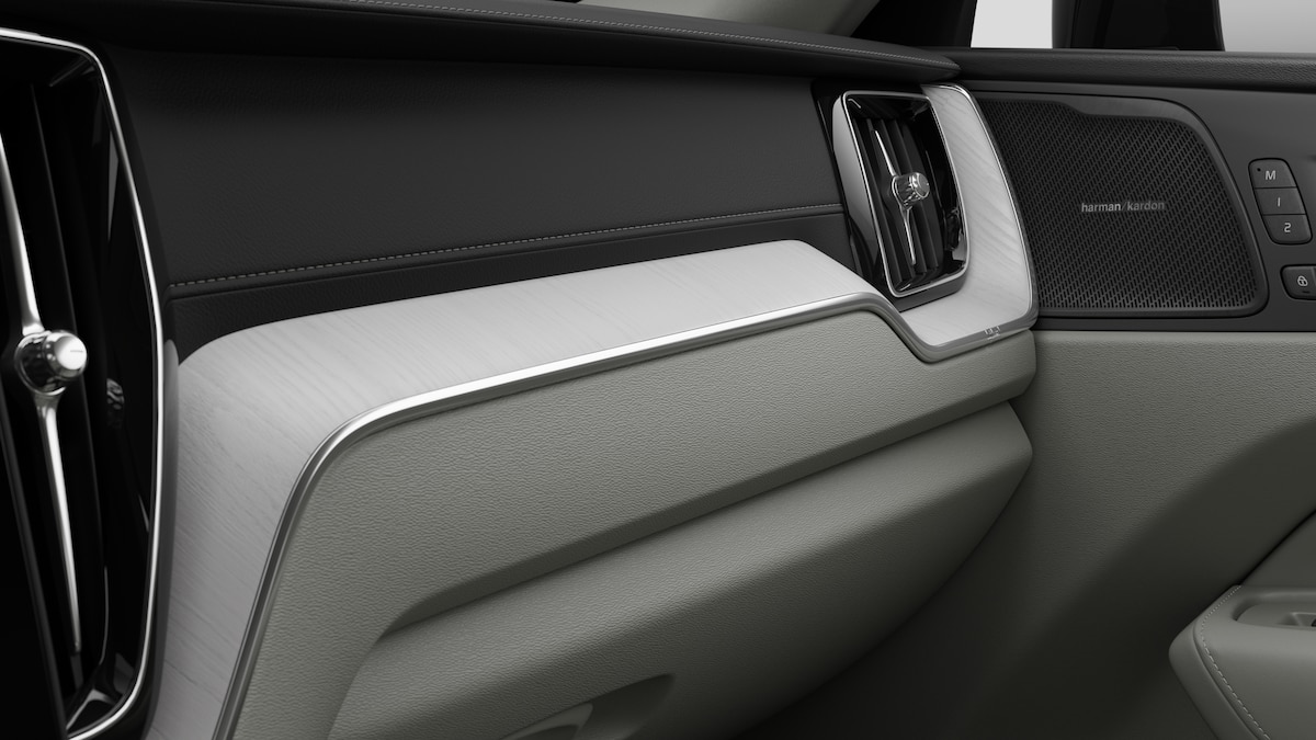 VOLVO XC60 2.0 T6 TE Ultra Dark eAWD-image-9