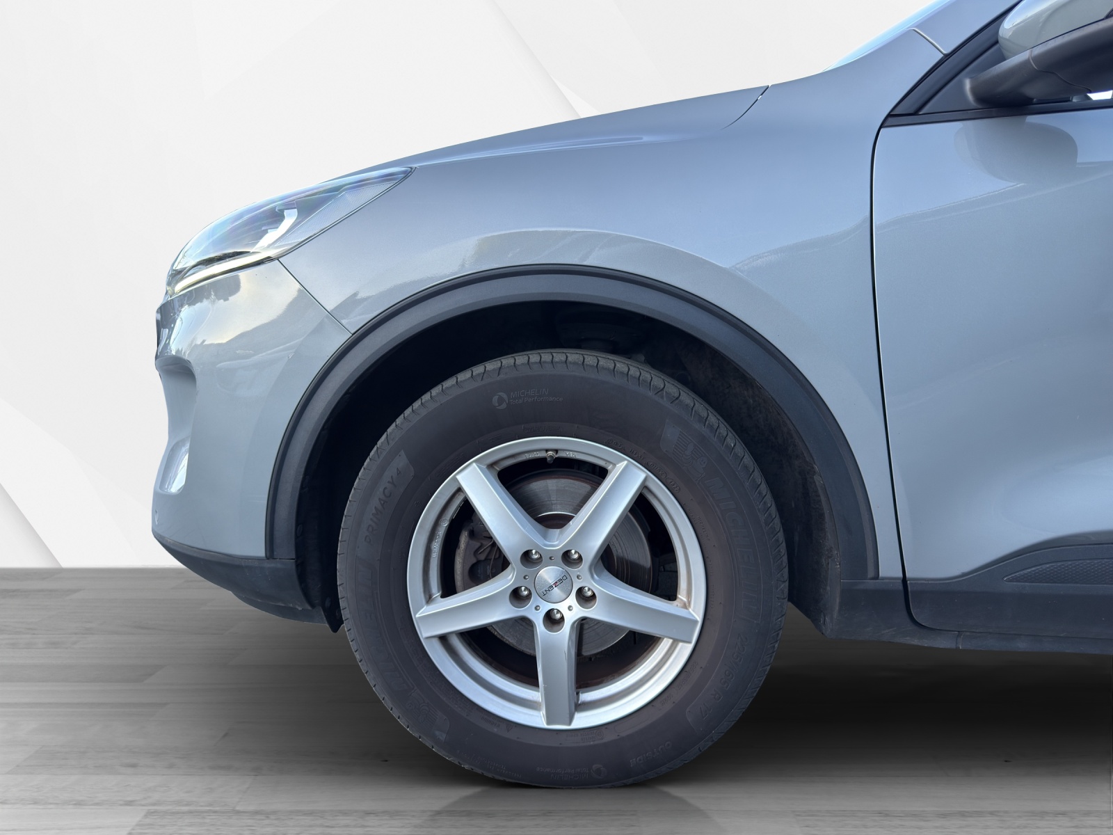FORD Kuga 2.0 TDCi EcoBlue Cool & Connect 4WD-image-13