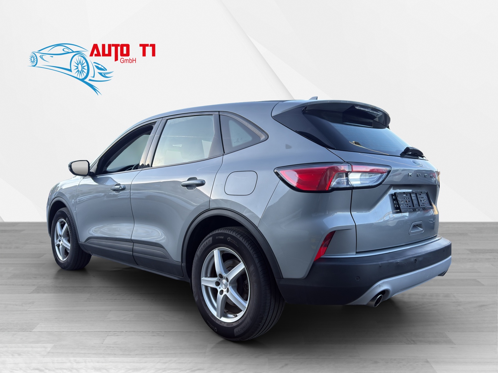 FORD Kuga 2.0 TDCi EcoBlue Cool & Connect 4WD-image-3