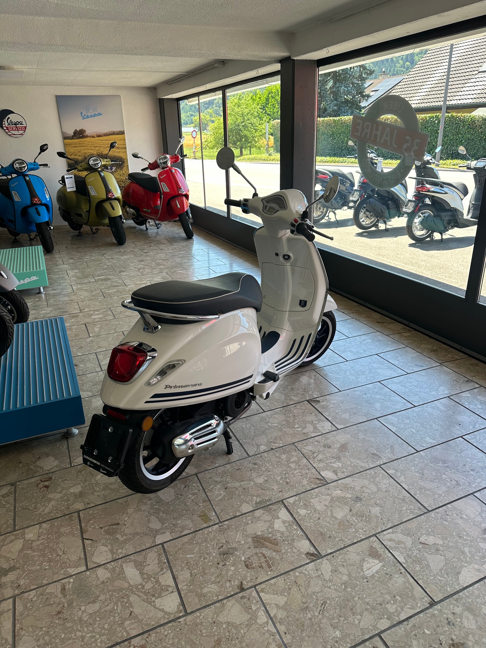 PIAGGIO Vespa 125 Primavera Yacht Club ABS-image-2