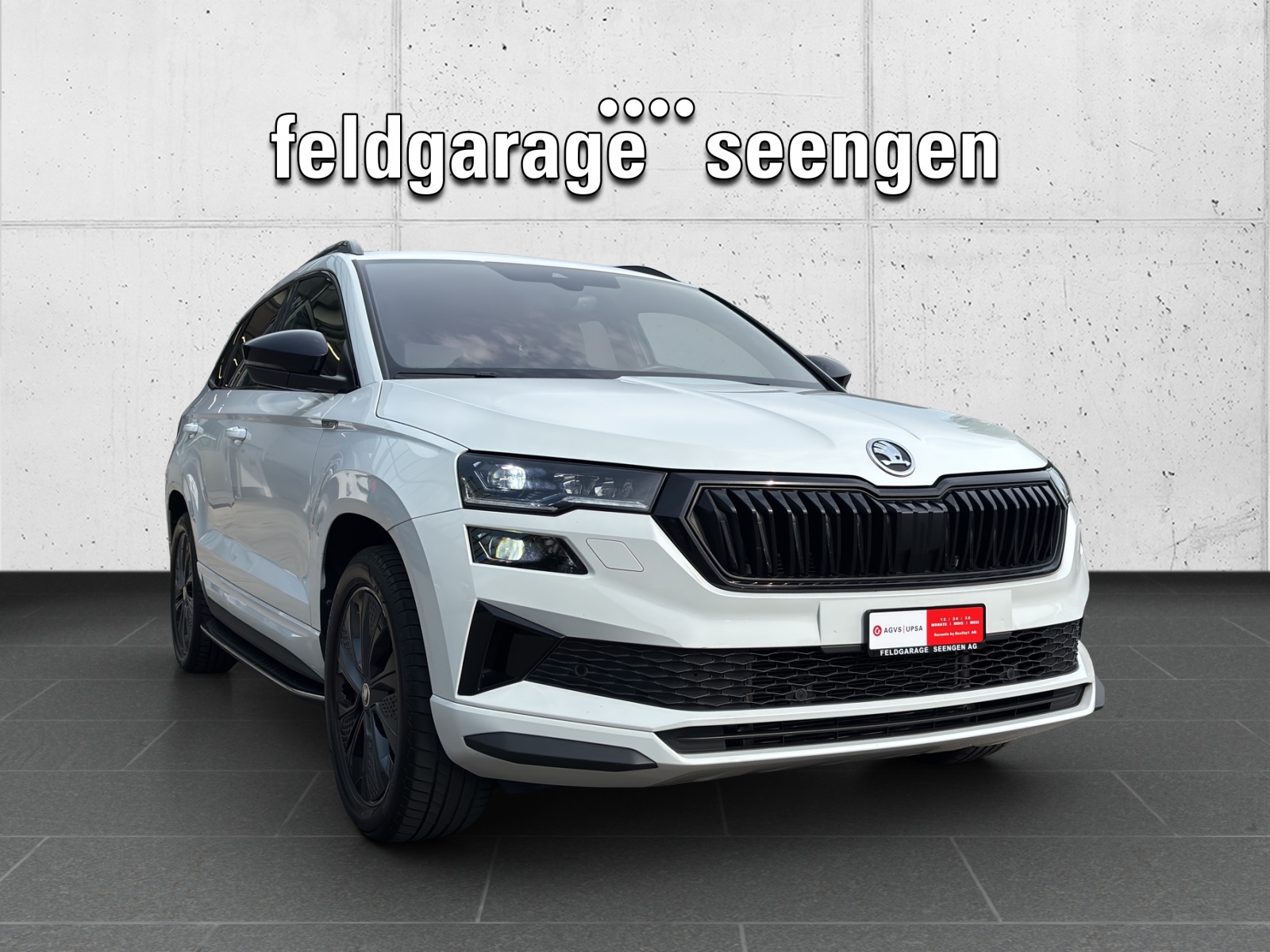 SKODA New Karoq 2.0 TDI CR Sport Line 4x4 DSG mit AHK & elektr. Vordersitze mit Memory & Leder-showroom-element-2