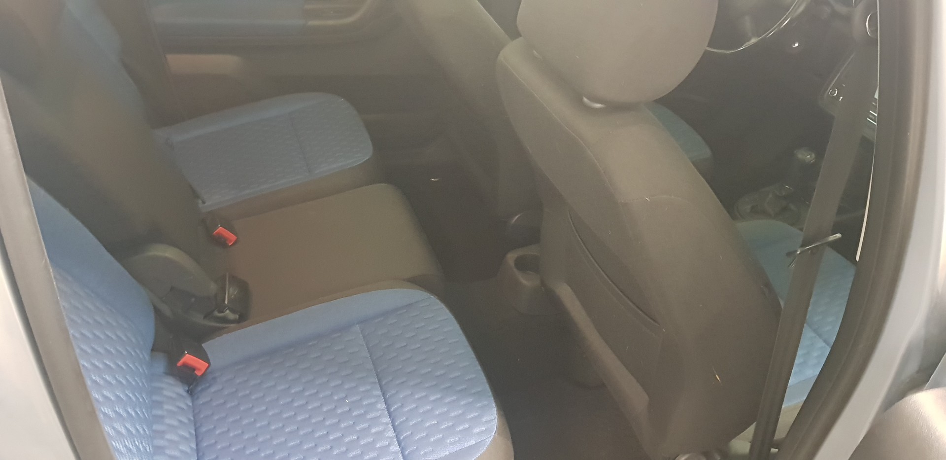 SKODA Roomster 1.2 TSI Family DSG-image-6