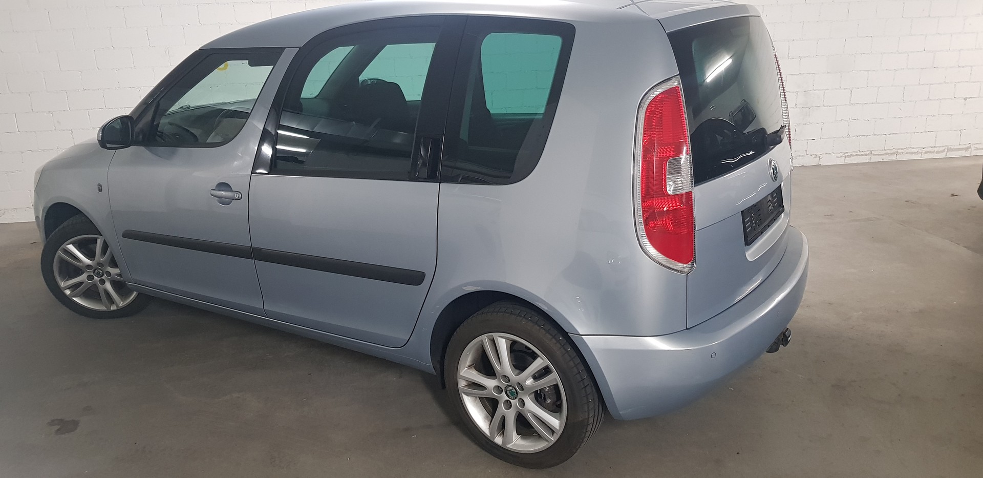SKODA Roomster 1.2 TSI Family DSG