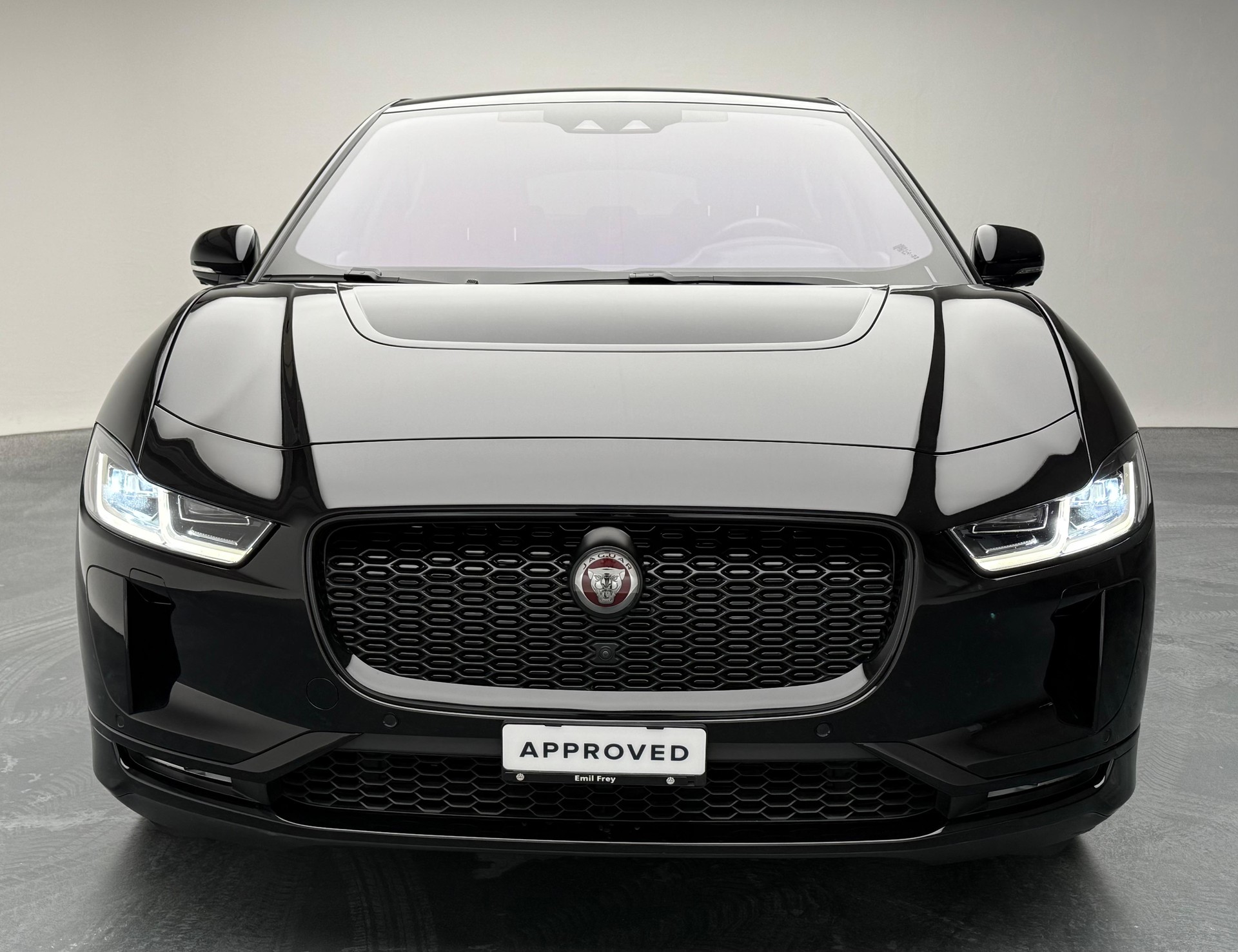 JAGUAR I-Pace EV400 HSE AWD-showroom-element-2