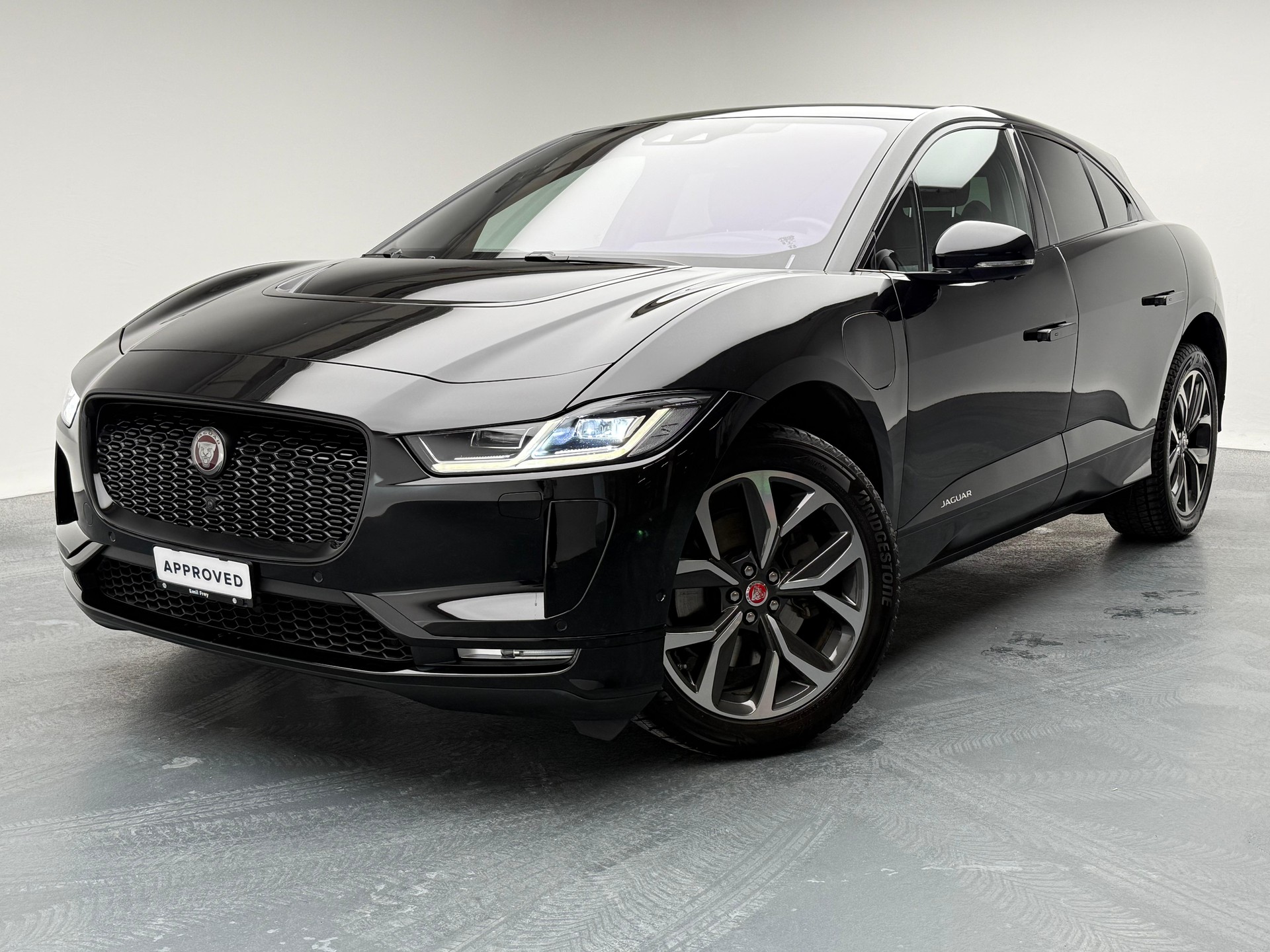 JAGUAR I-Pace EV400 HSE AWD-showroom-element-1