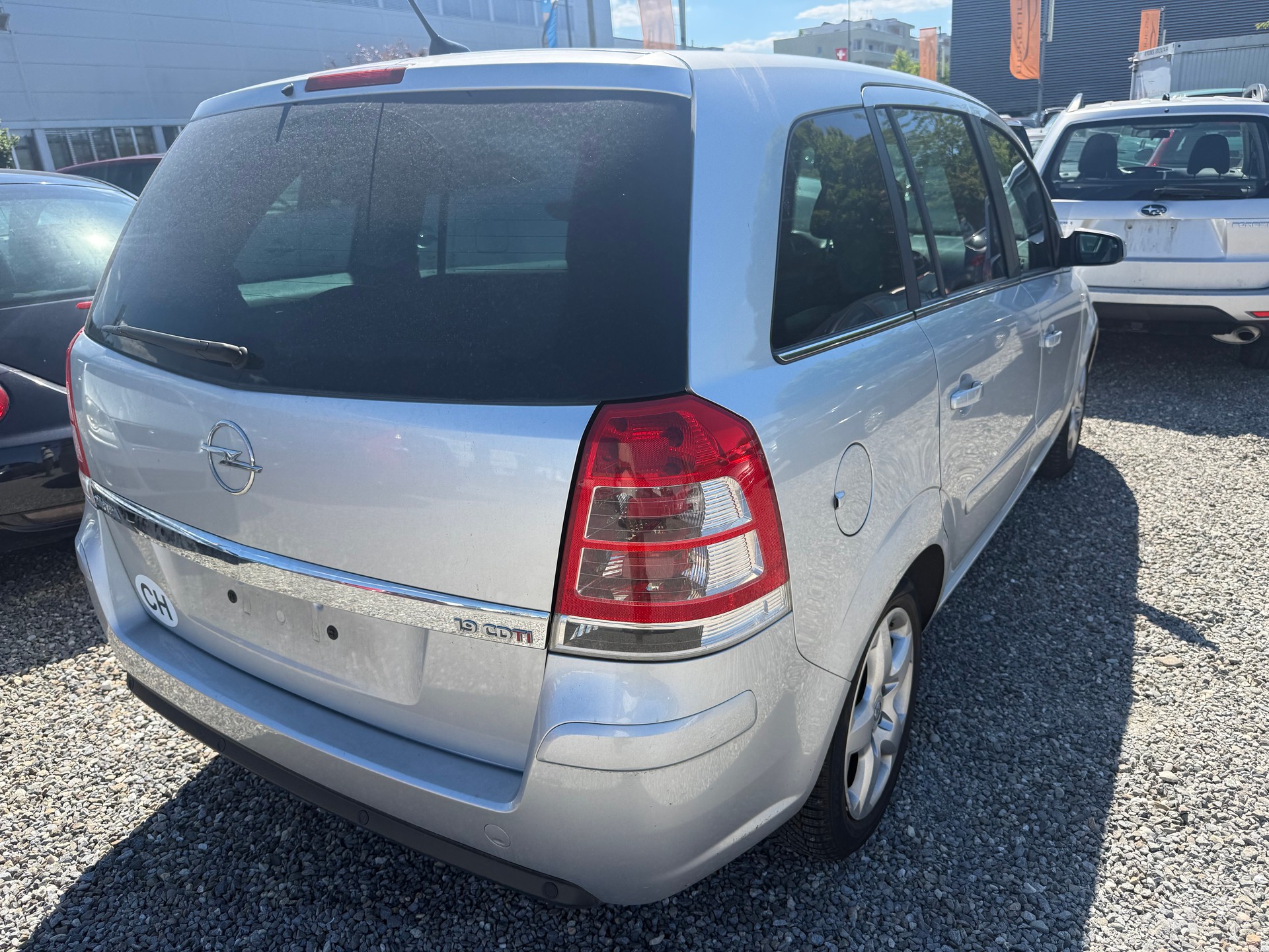 OPEL Zafira 1.9 CDTI Automatic-image-2
