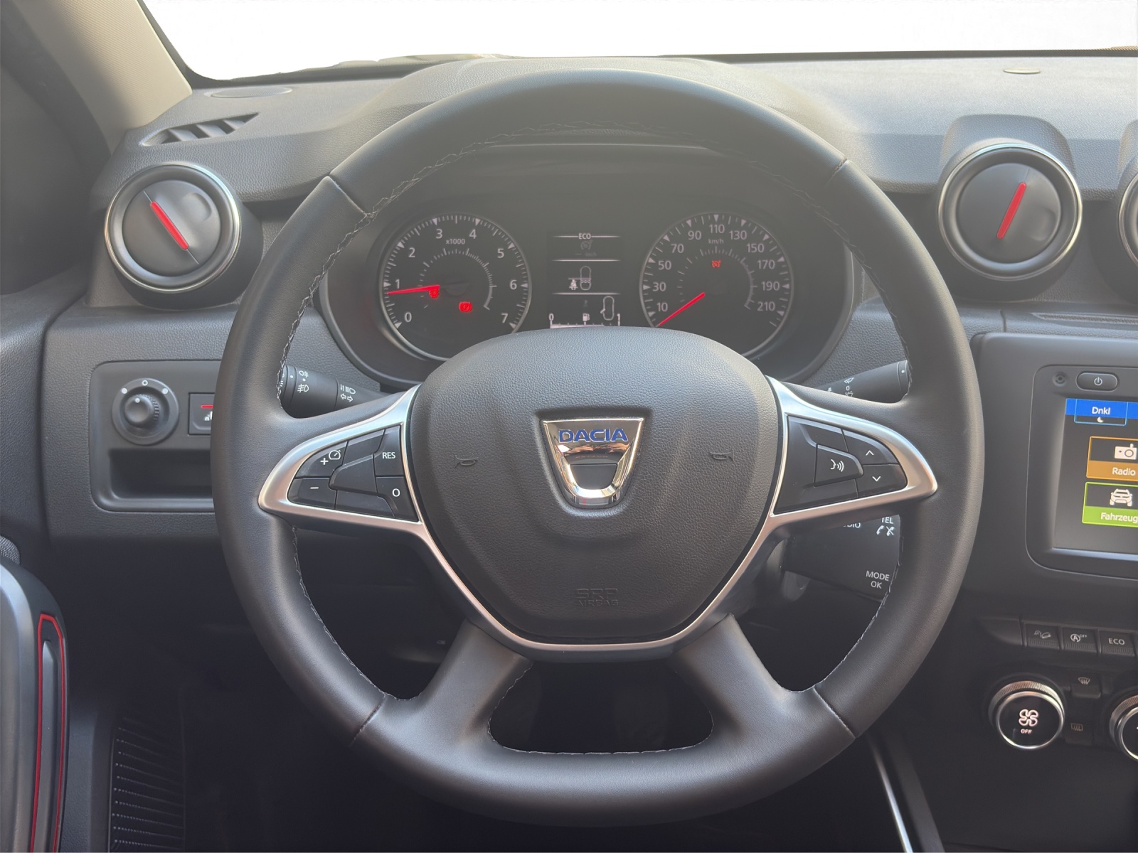 DACIA Duster 1.3 TCe 150 Prestige-image-10