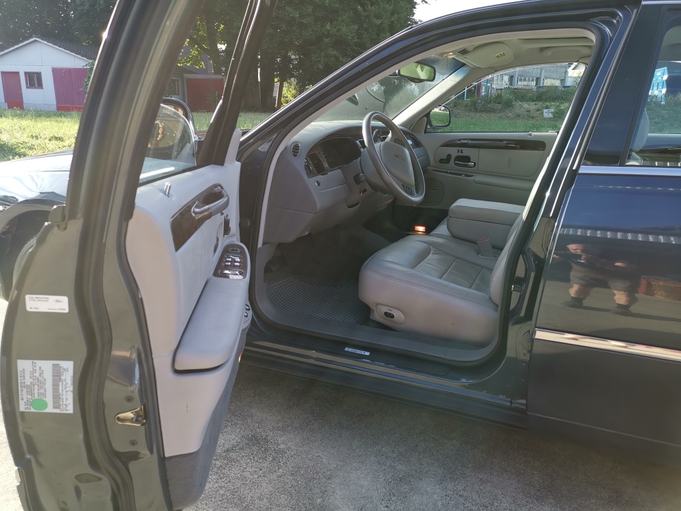 LINCOLN Signatur-image-10