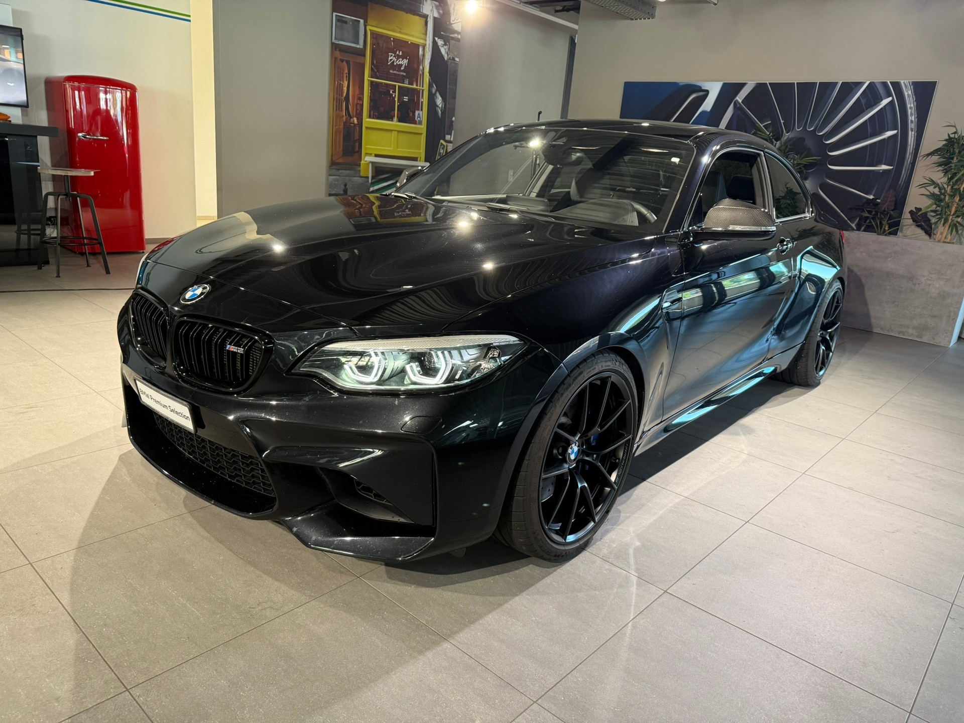 BMW M2 Swiss Performance Edition Drivelogic-showroom-element-2