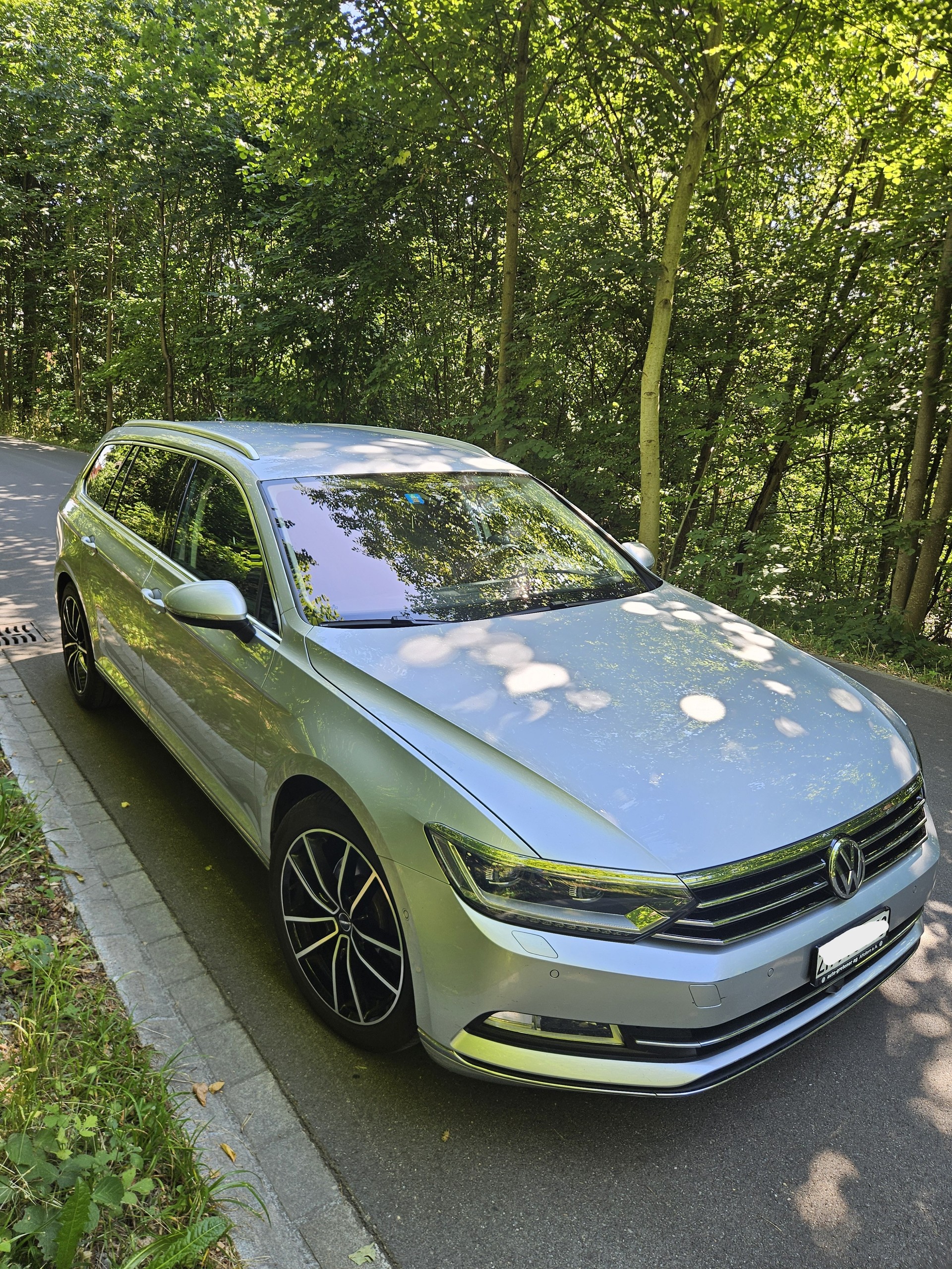 VW 2.0 TSI Highline DSG 360°Kamera | DCC | ACC | Sportfahrwerk