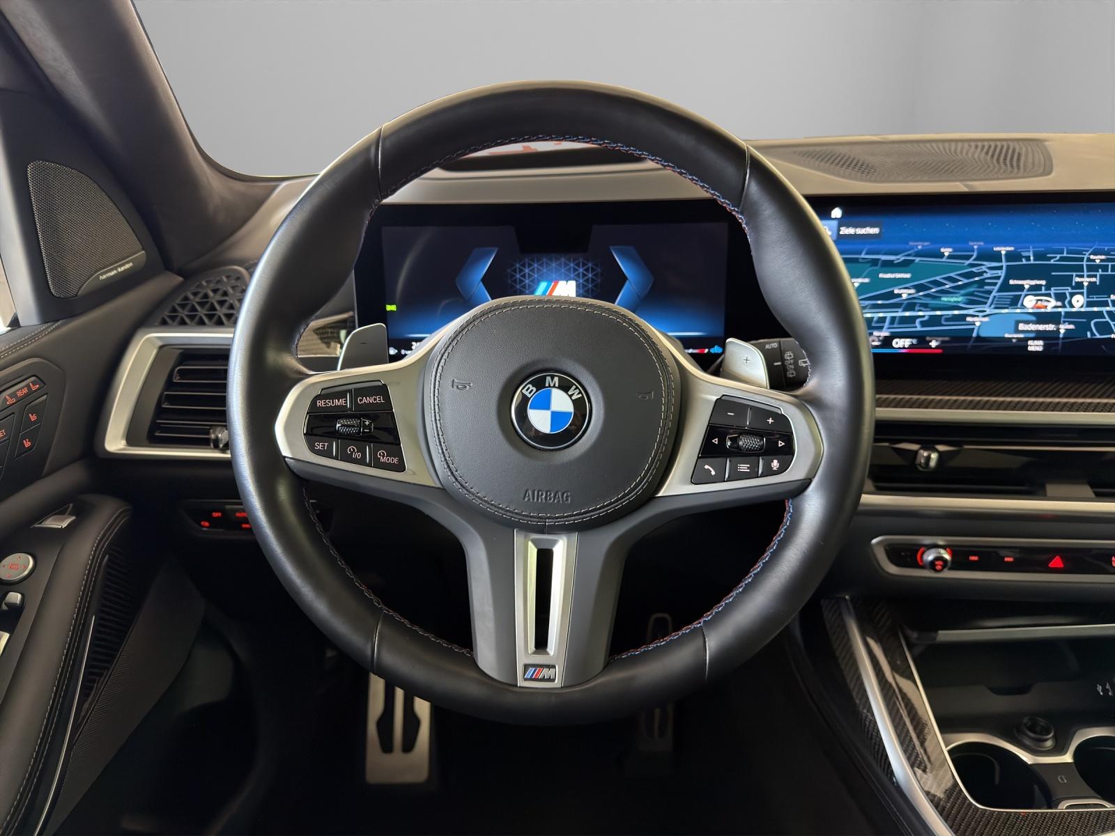 BMW X7 M60i-image-11
