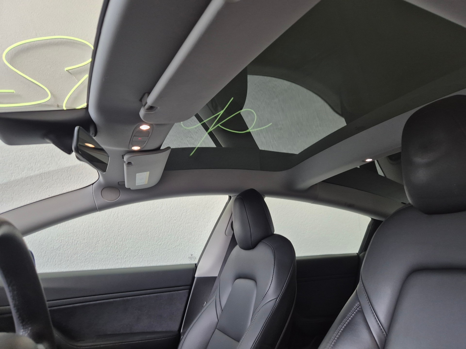 TESLA Model 3 Performance Dual Motor AWD-image-10