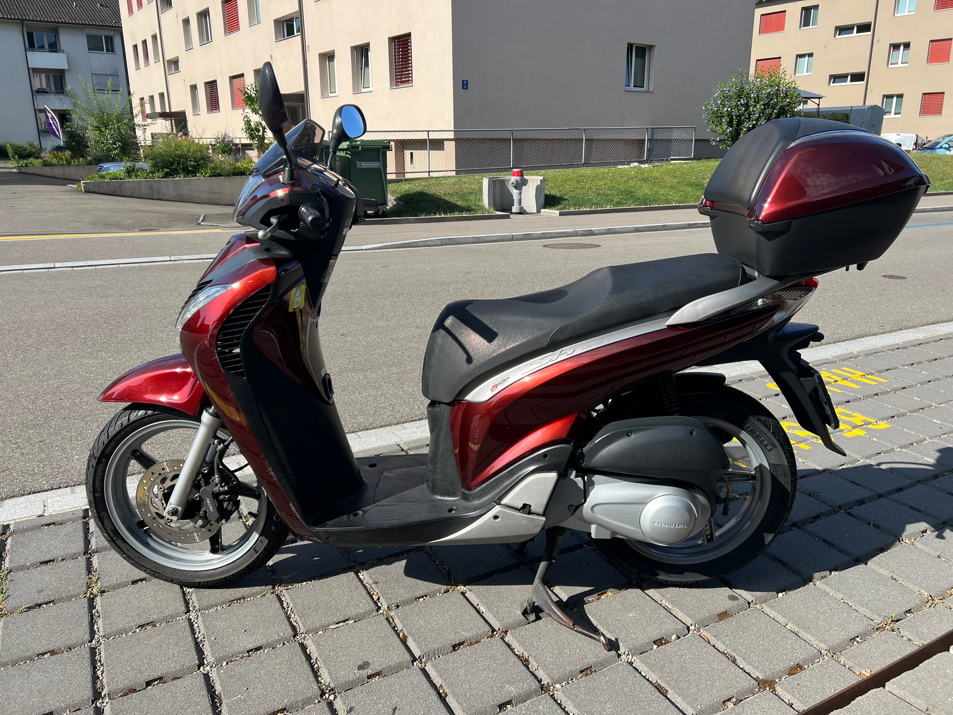 HONDA SH 125 i Discbrake-image-1