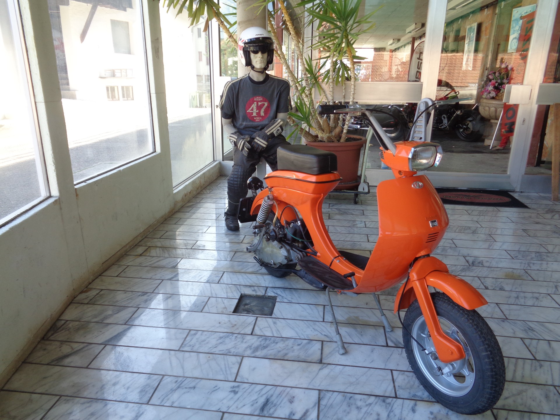 LAMBRETTA Luna-image-0