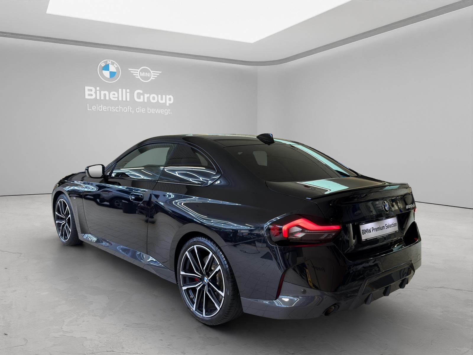 BMW 220d Coupé M-SportPaketPro-showroom-element-2
