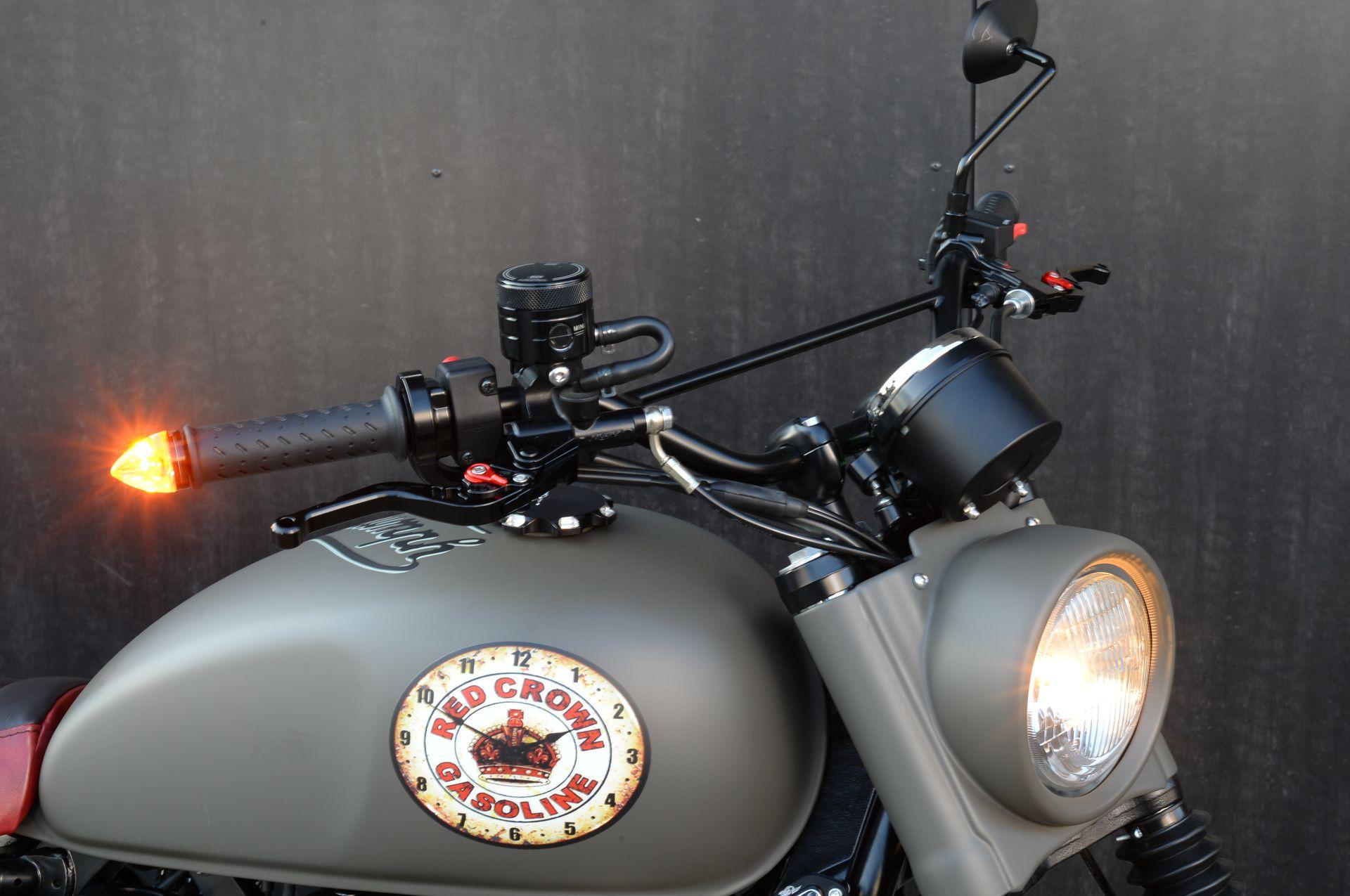 TRIUMPH Scrambler-image-6