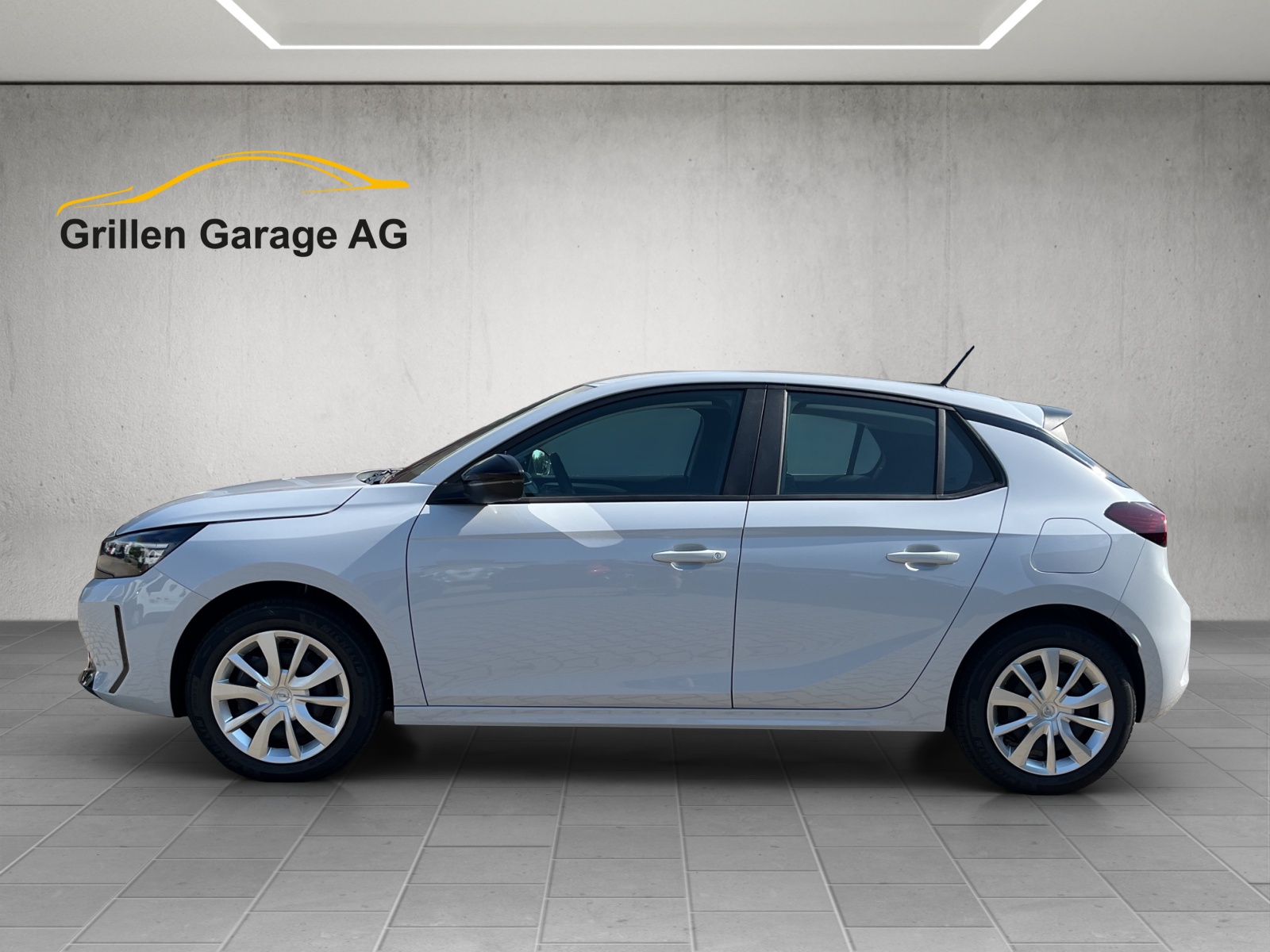 OPEL Corsa-e Edition-showroom-element-1