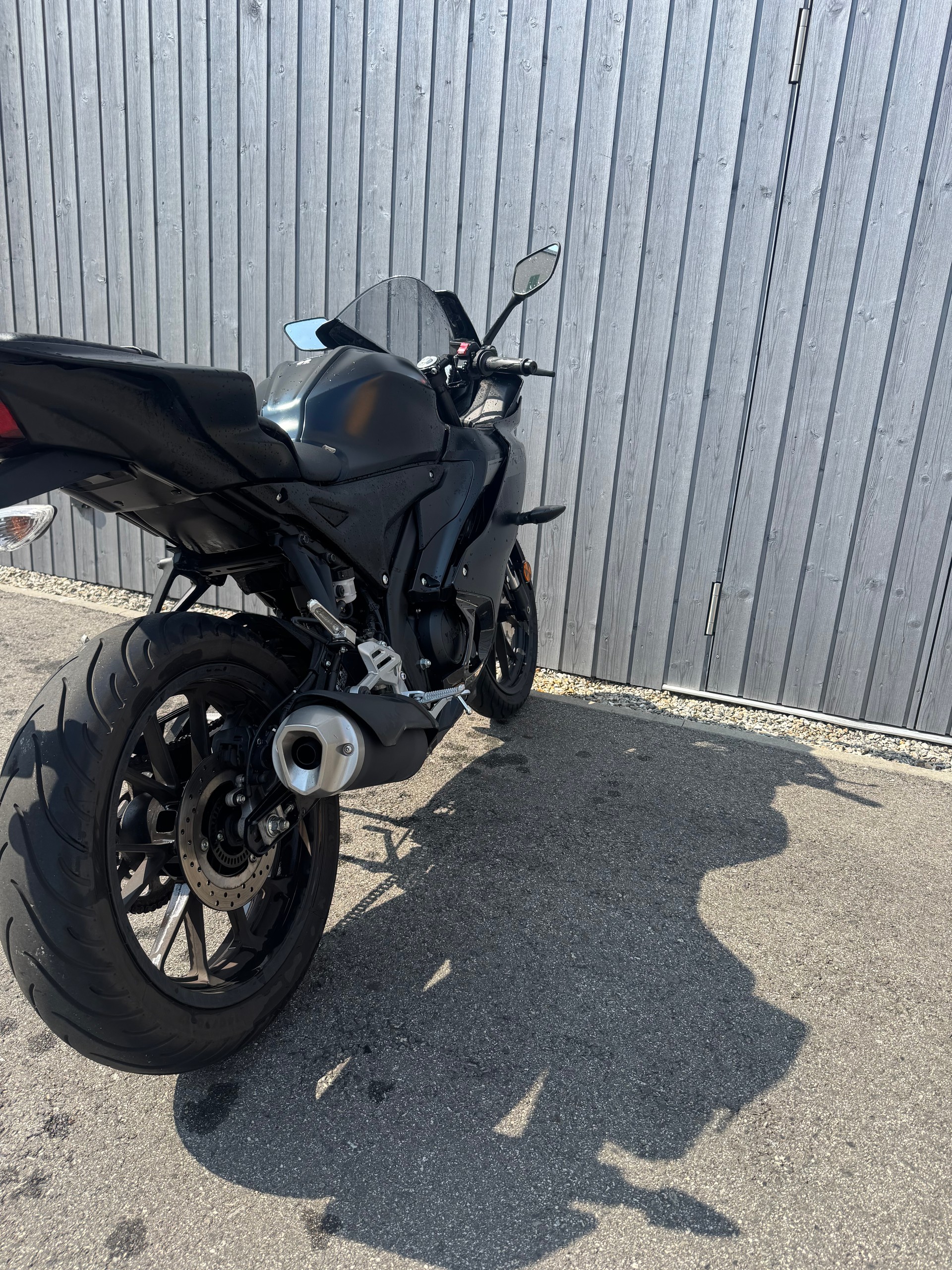 YAMAHA YZF-R 125 ABS-image-5
