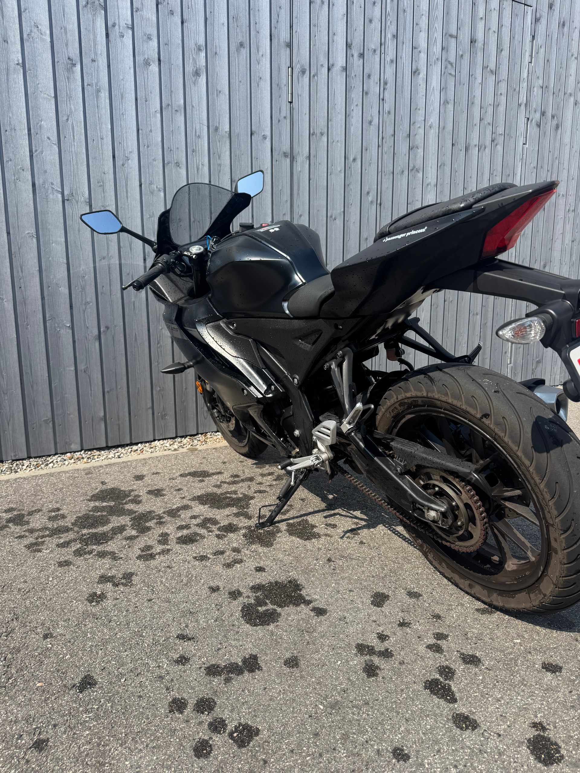 YAMAHA YZF-R 125 ABS-image-4