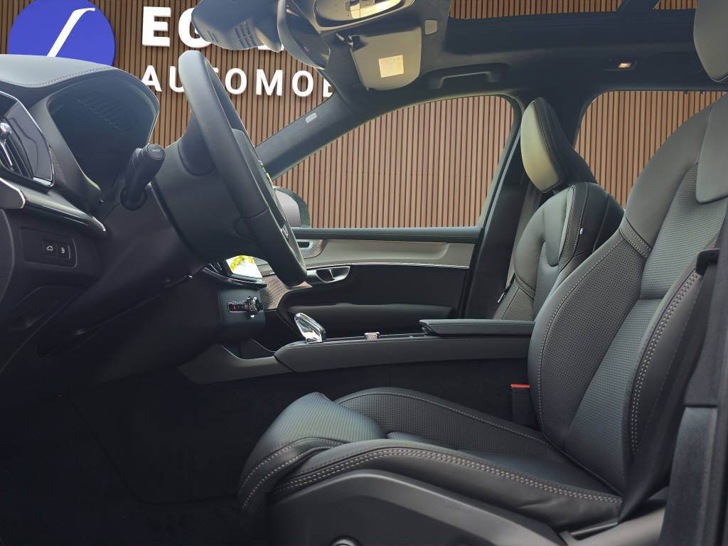 VOLVO XC90 2.0 T8 TE Black Edition eAWD-image-11