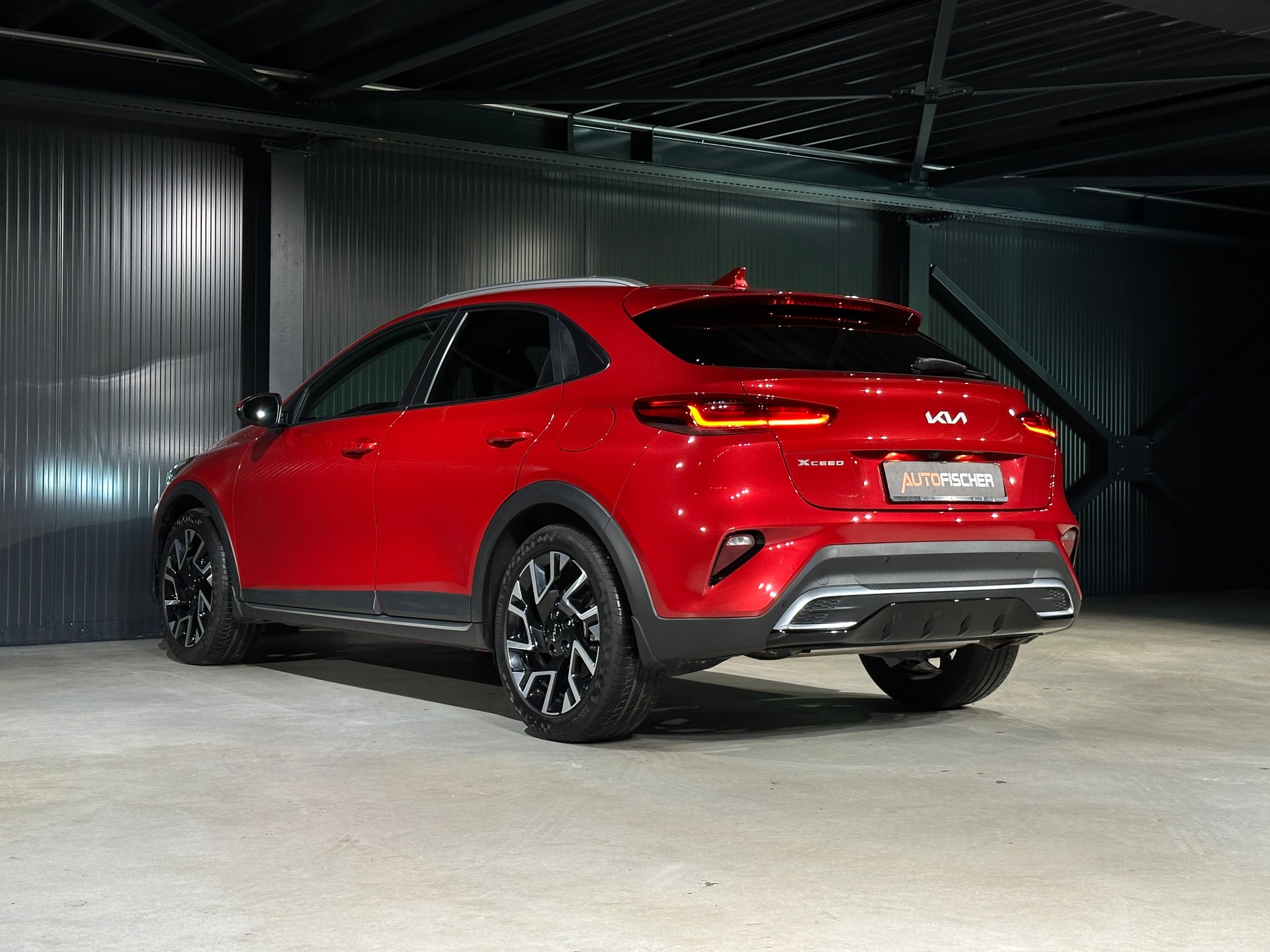 KIA XCeed 1.5 T-GDi DCT-image-8