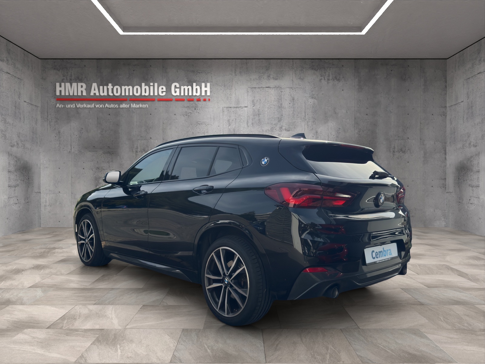BMW X2 xDrive 20i M Sport-showroom-element-1