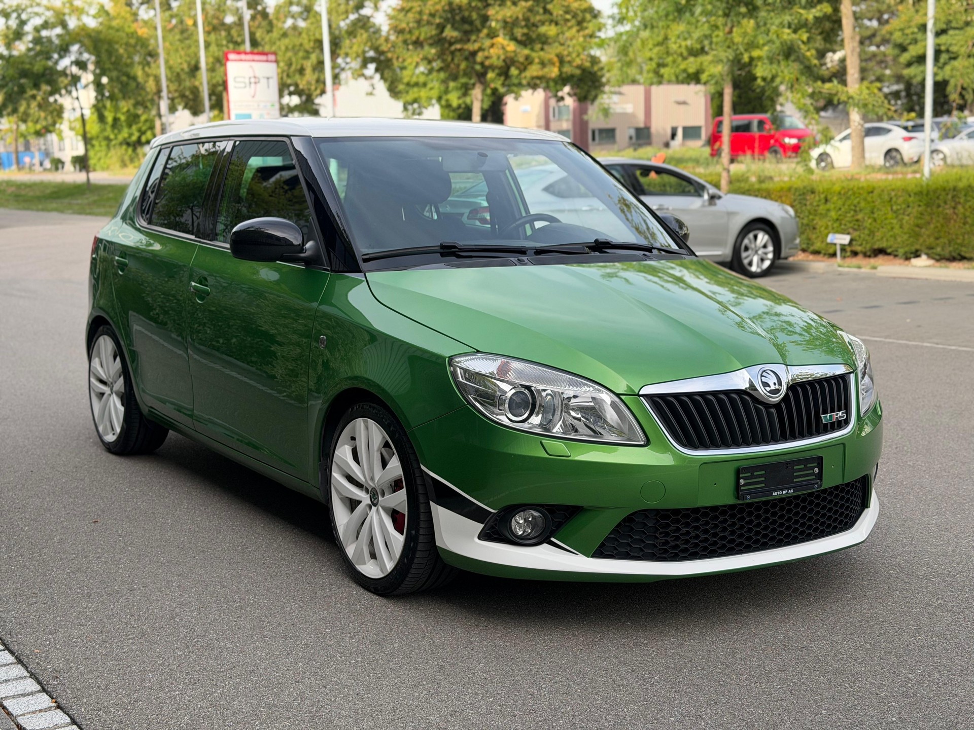 SKODA Fabia 1.4 TSI RS DSG EDITION 48/110-image-4