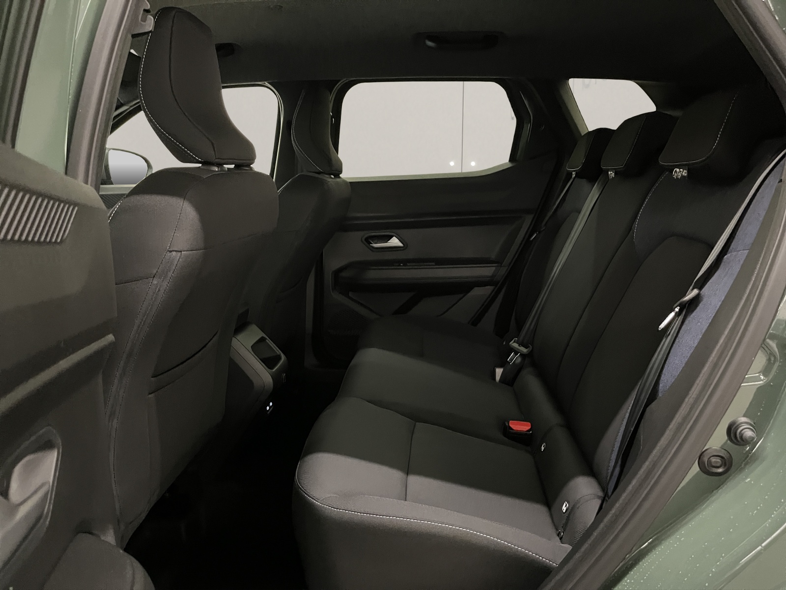 DACIA Duster 1.6 Hybrid Journey-image-13