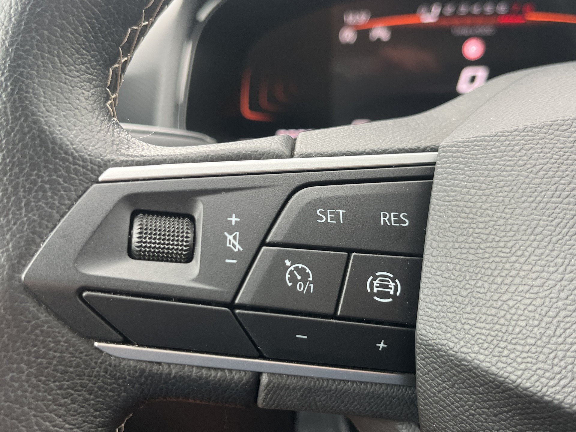 SEAT Ibiza 1.0 EcoTSI Style DSG *App Conect, PDC hinten, Tempomat*-image-19